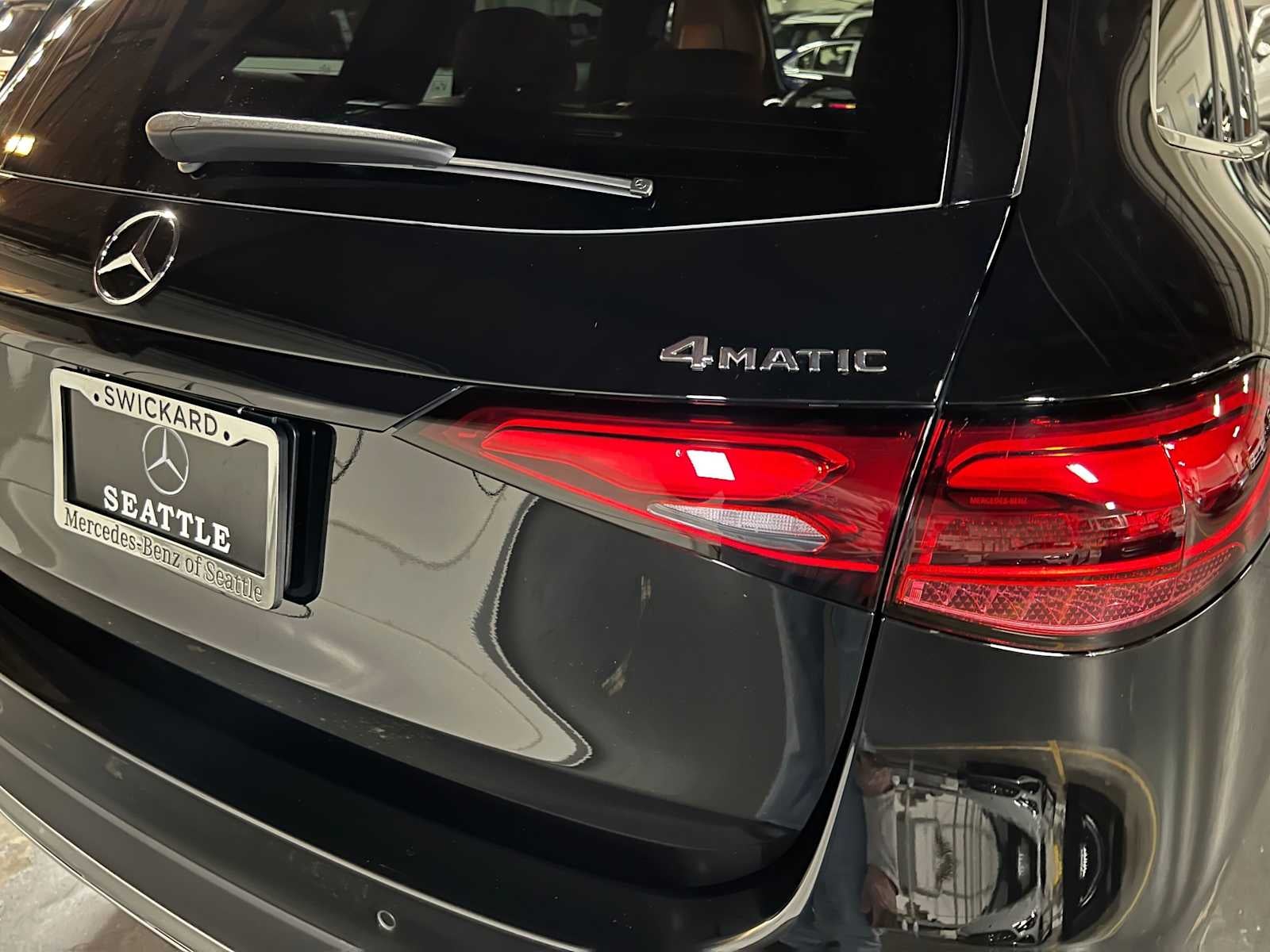 2027 Mercedes-Benz GLC 300 4MATIC® SUV
