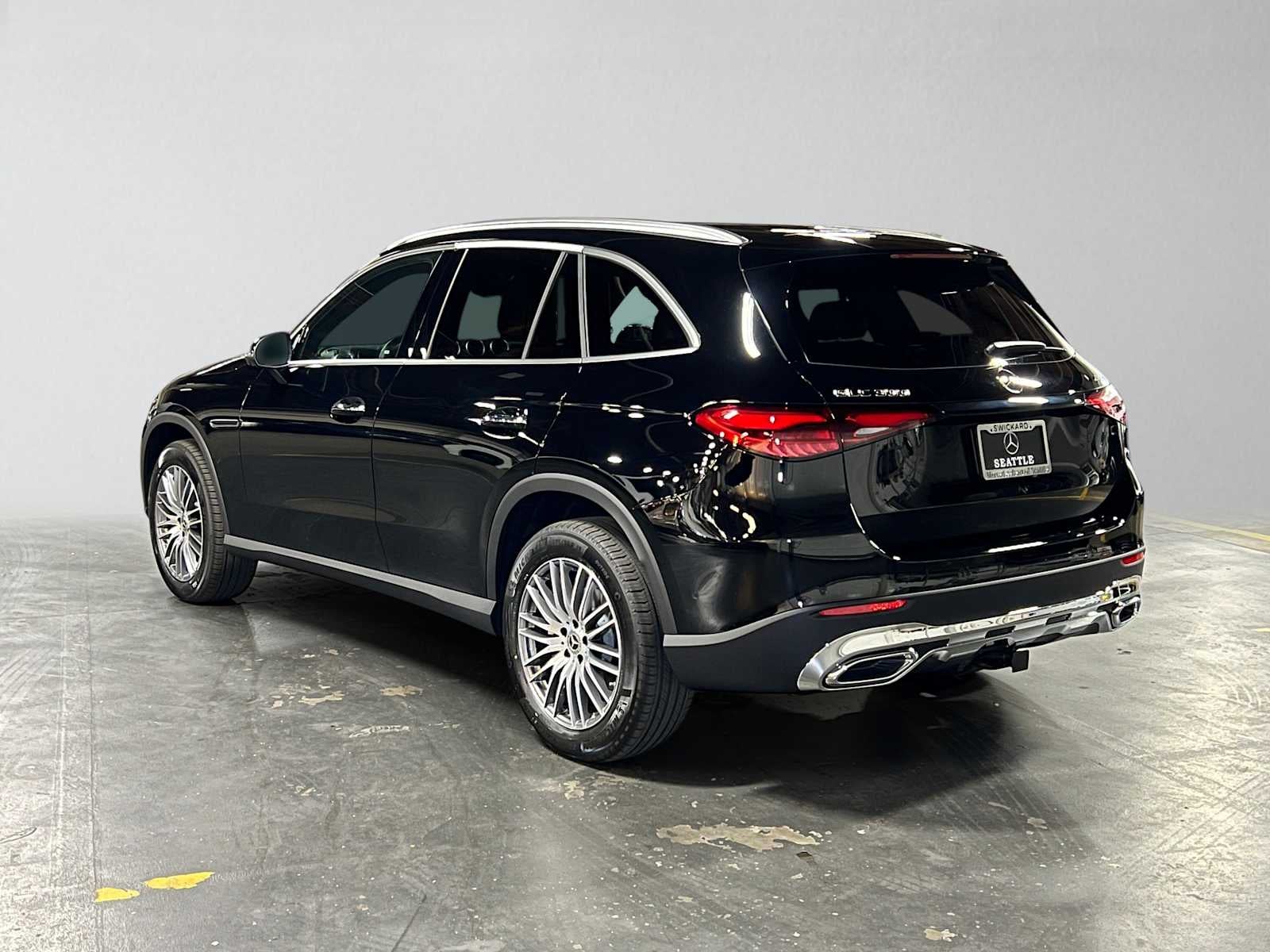 2027 Mercedes-Benz GLC 300 4MATIC® SUV
