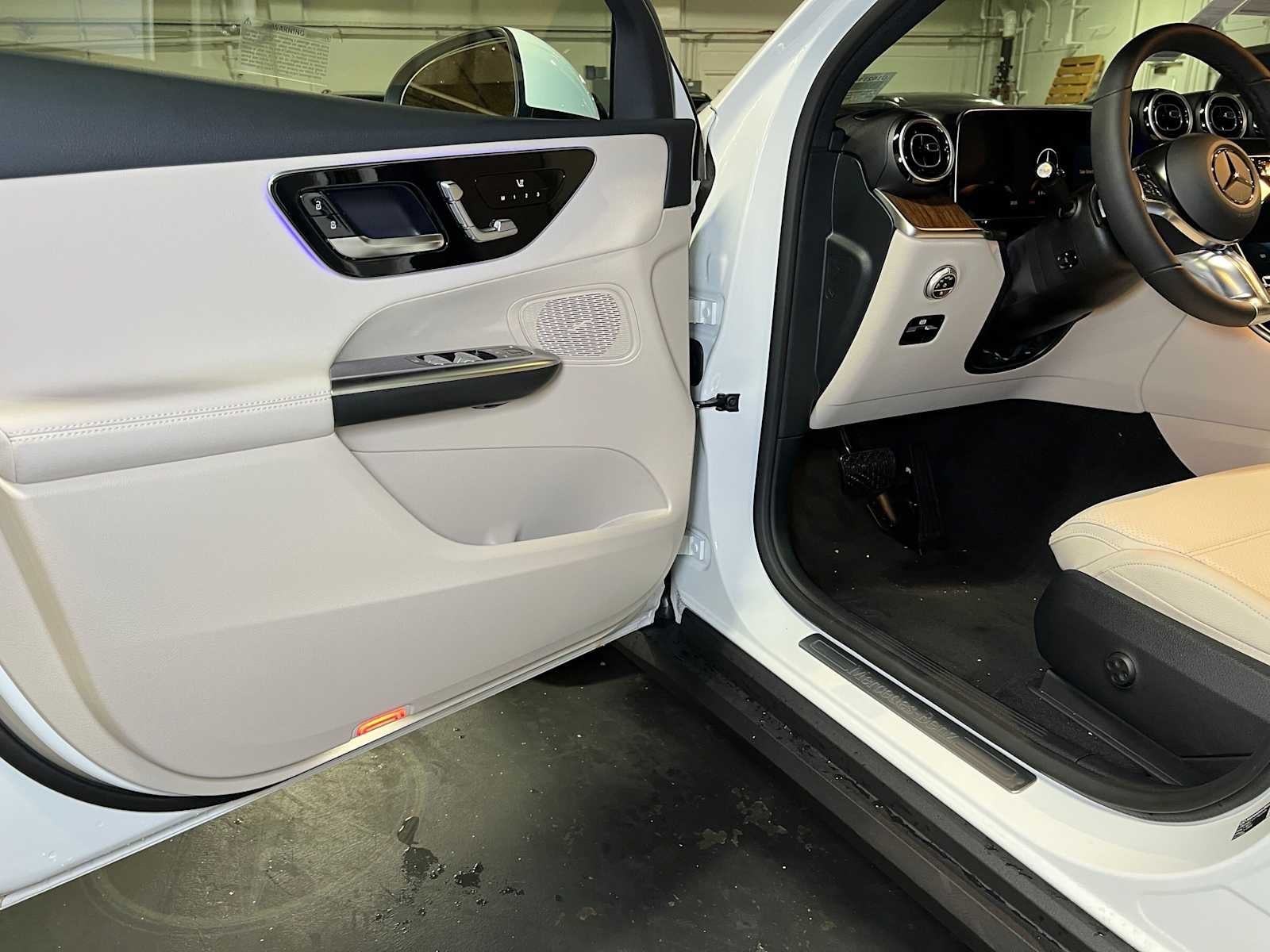 2027 Mercedes-Benz GLC 300 4MATIC® SUV