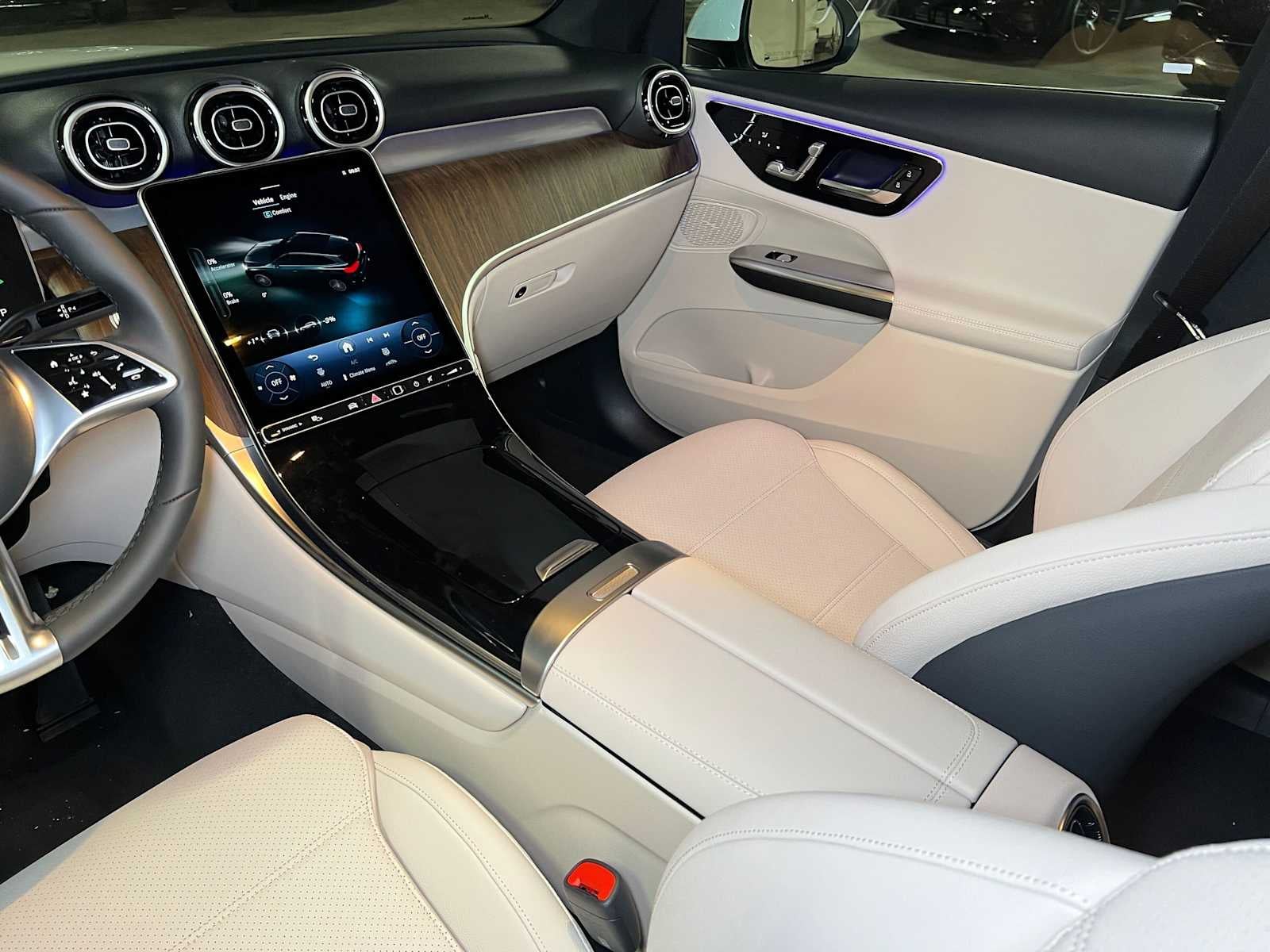 2027 Mercedes-Benz GLC 300 4MATIC® SUV