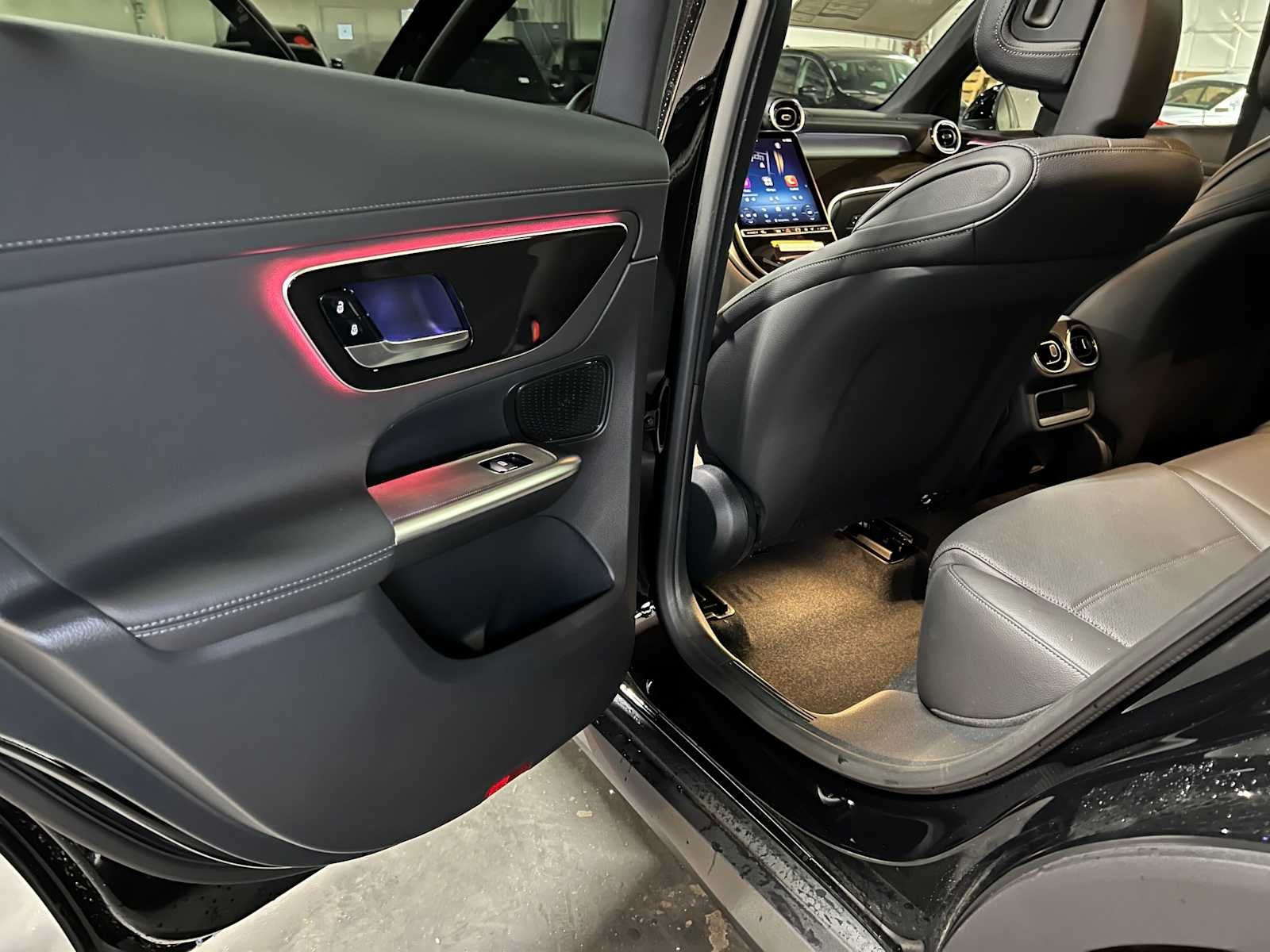 2027 Mercedes-Benz GLC 300 4MATIC® SUV