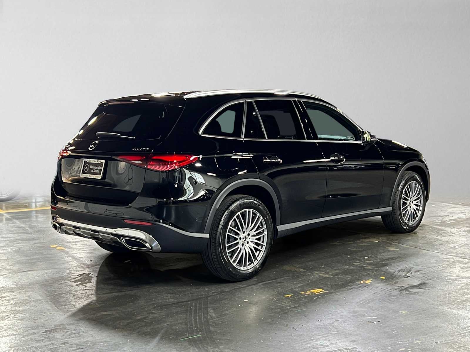 2027 Mercedes-Benz GLC 300 4MATIC® SUV