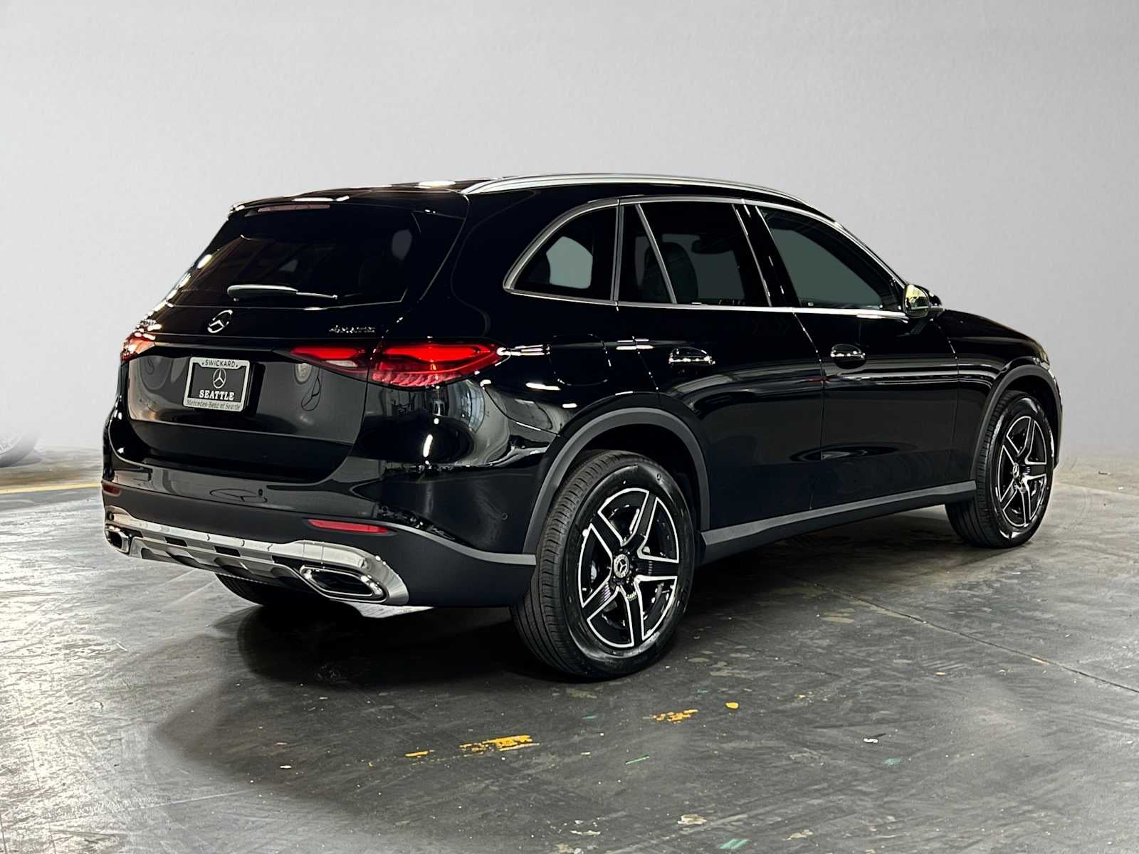 2027 Mercedes-Benz GLC 300 4MATIC® SUV
