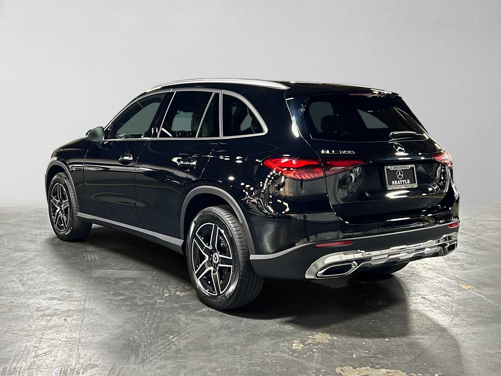 2027 Mercedes-Benz GLC 300 4MATIC® SUV