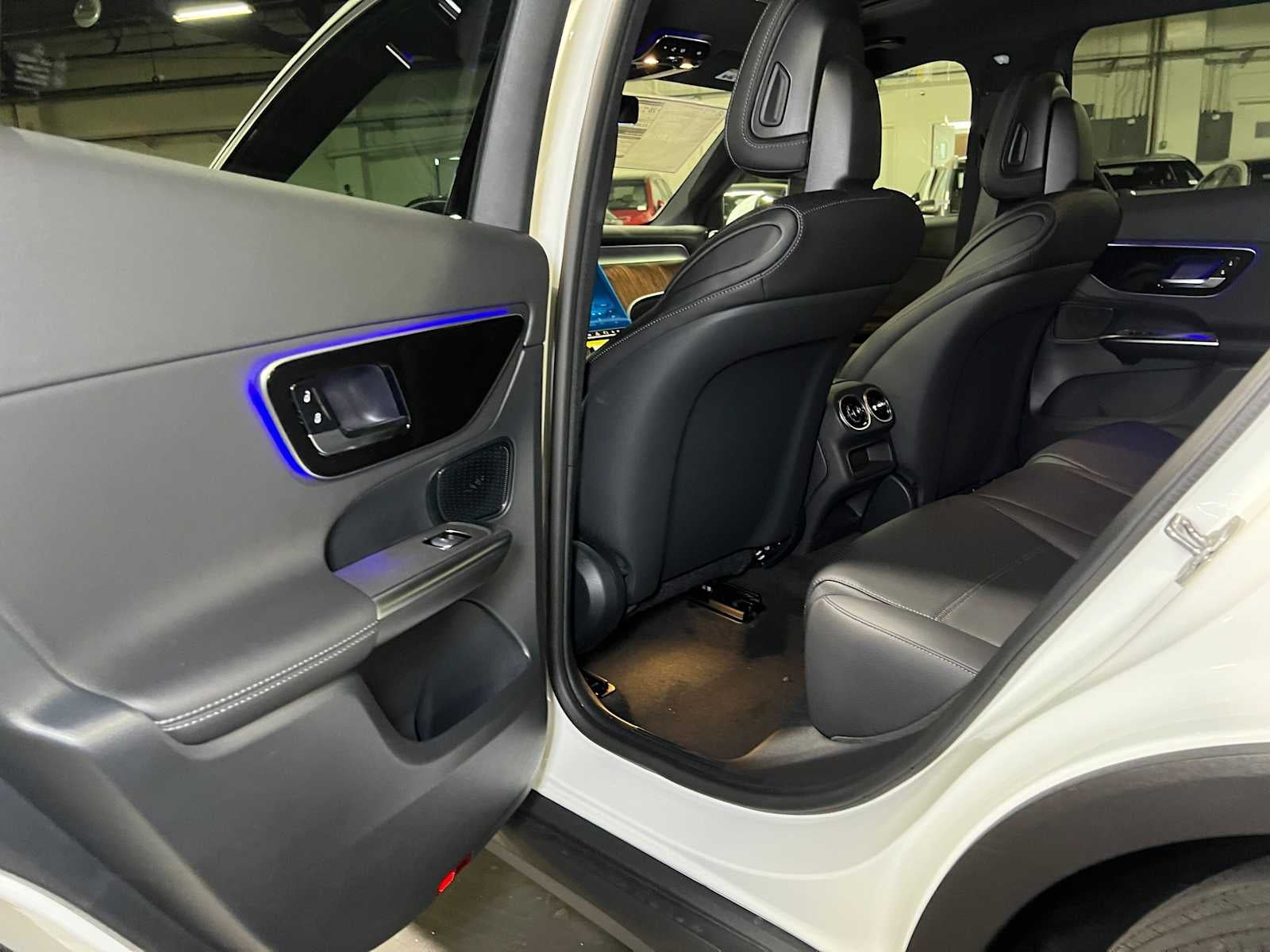 2027 Mercedes-Benz GLC 300 4MATIC® SUV