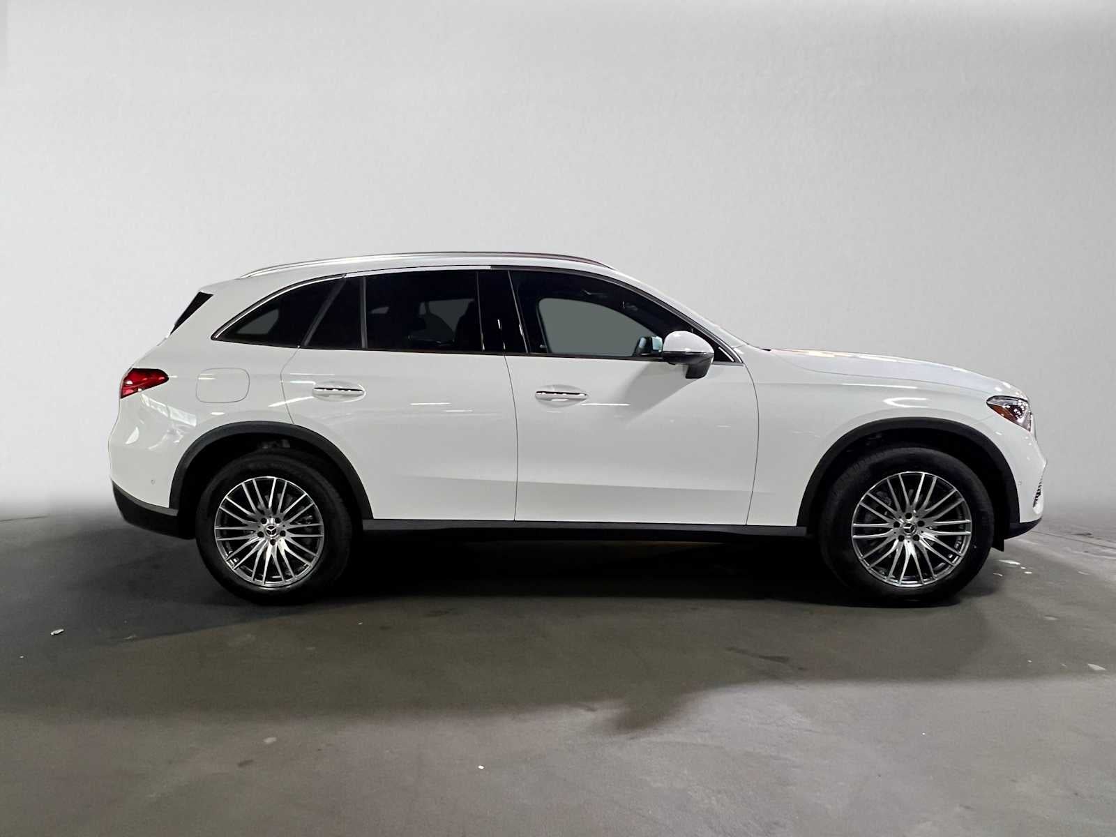 2027 Mercedes-Benz GLC 300 4MATIC® SUV