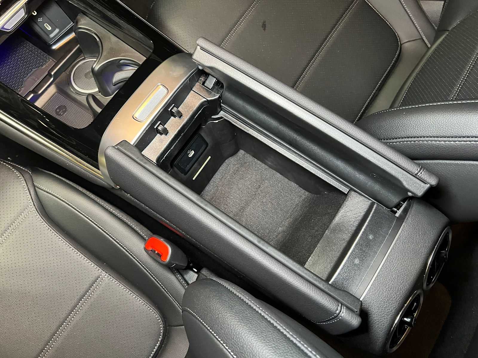 2027 Mercedes-Benz GLC 300 4MATIC® SUV