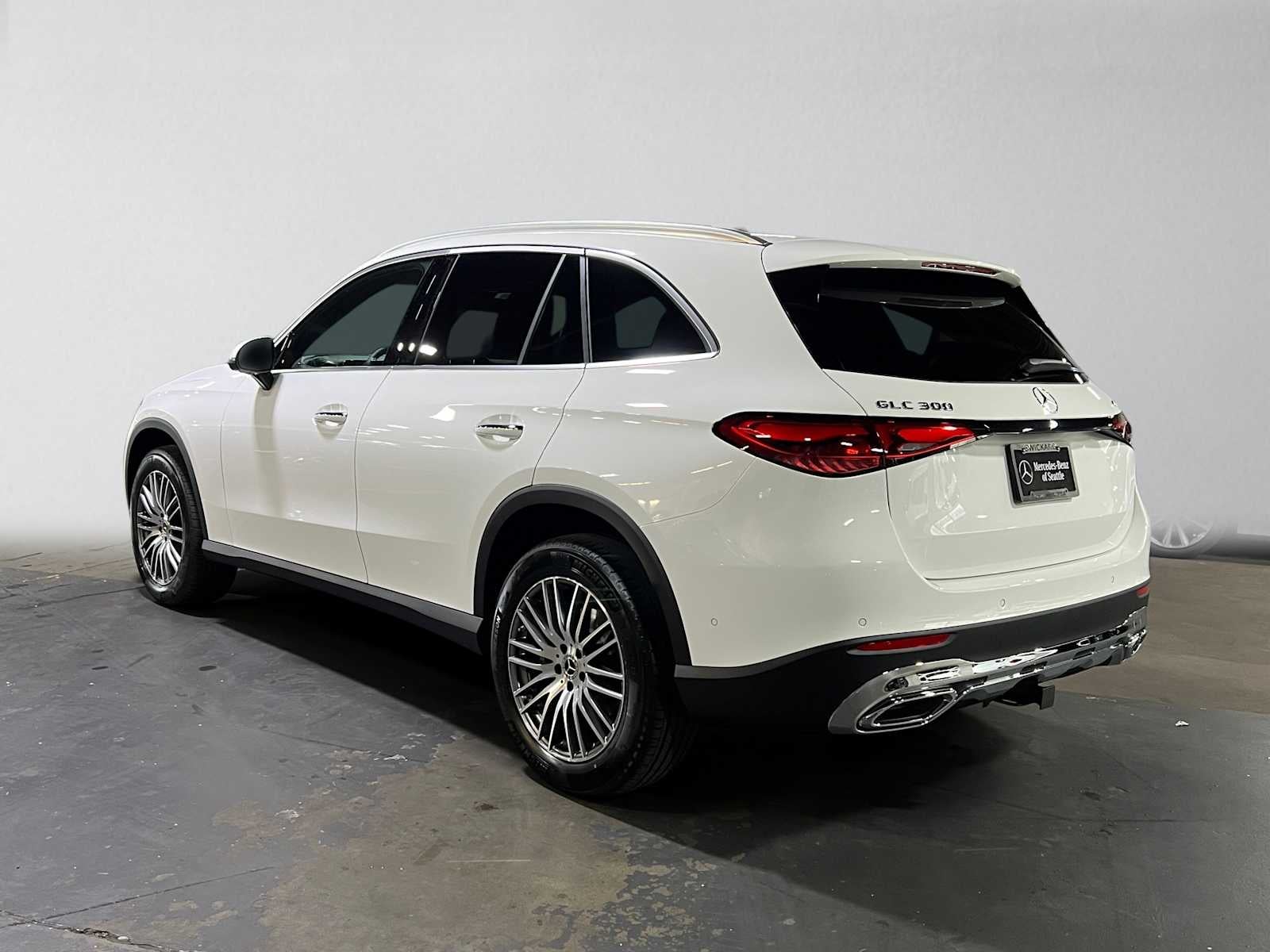 2027 Mercedes-Benz GLC 300 4MATIC® SUV