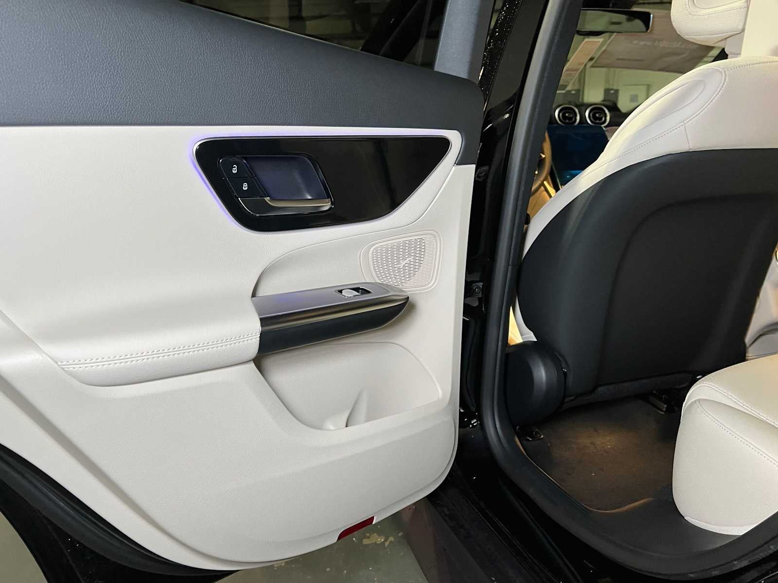 2027 Mercedes-Benz GLC 300 4MATIC® SUV