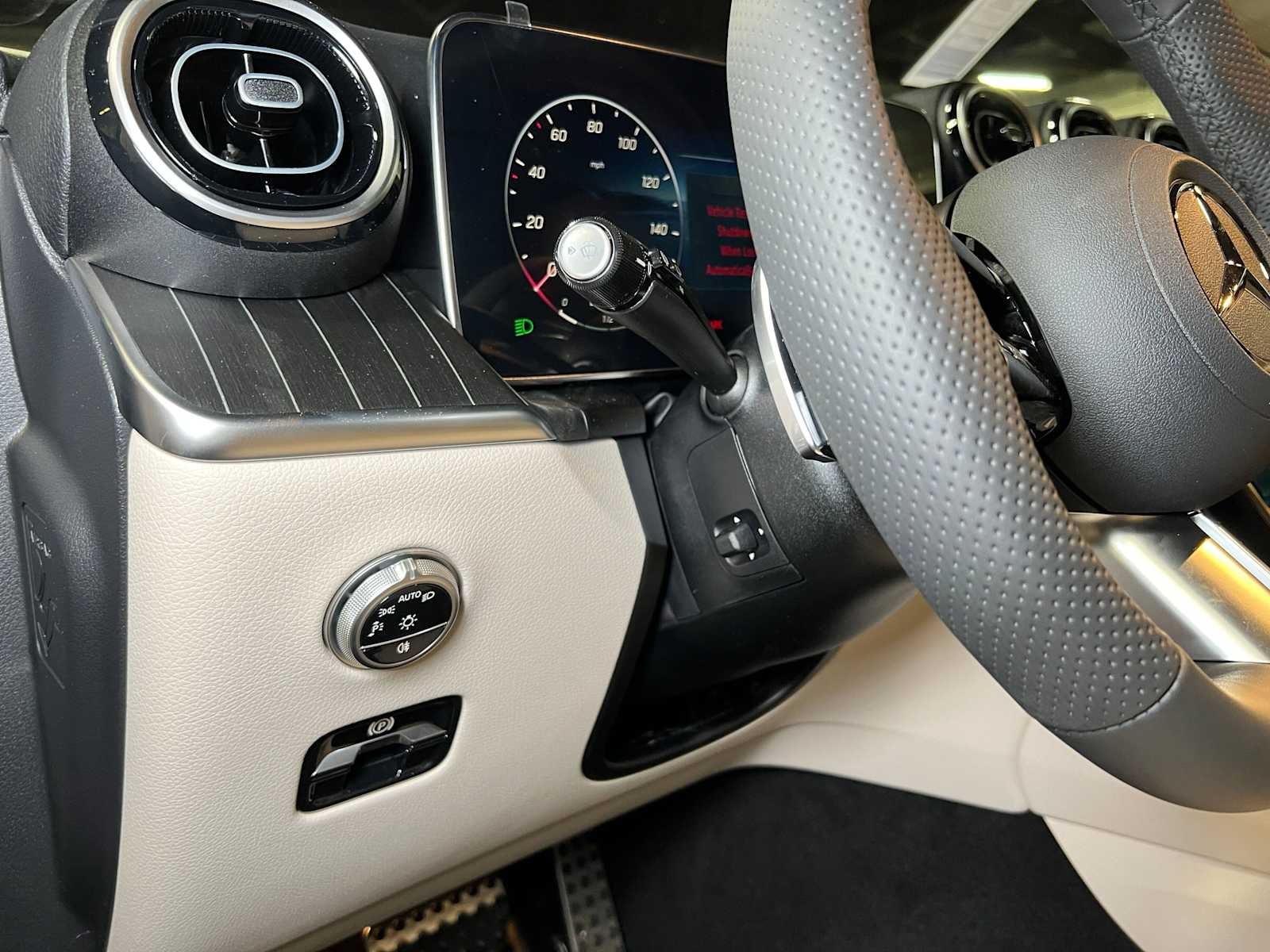 2027 Mercedes-Benz GLC 300 4MATIC® SUV