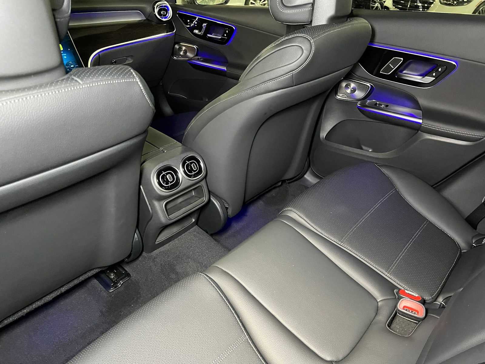 2027 Mercedes-Benz GLC 300 4MATIC® SUV