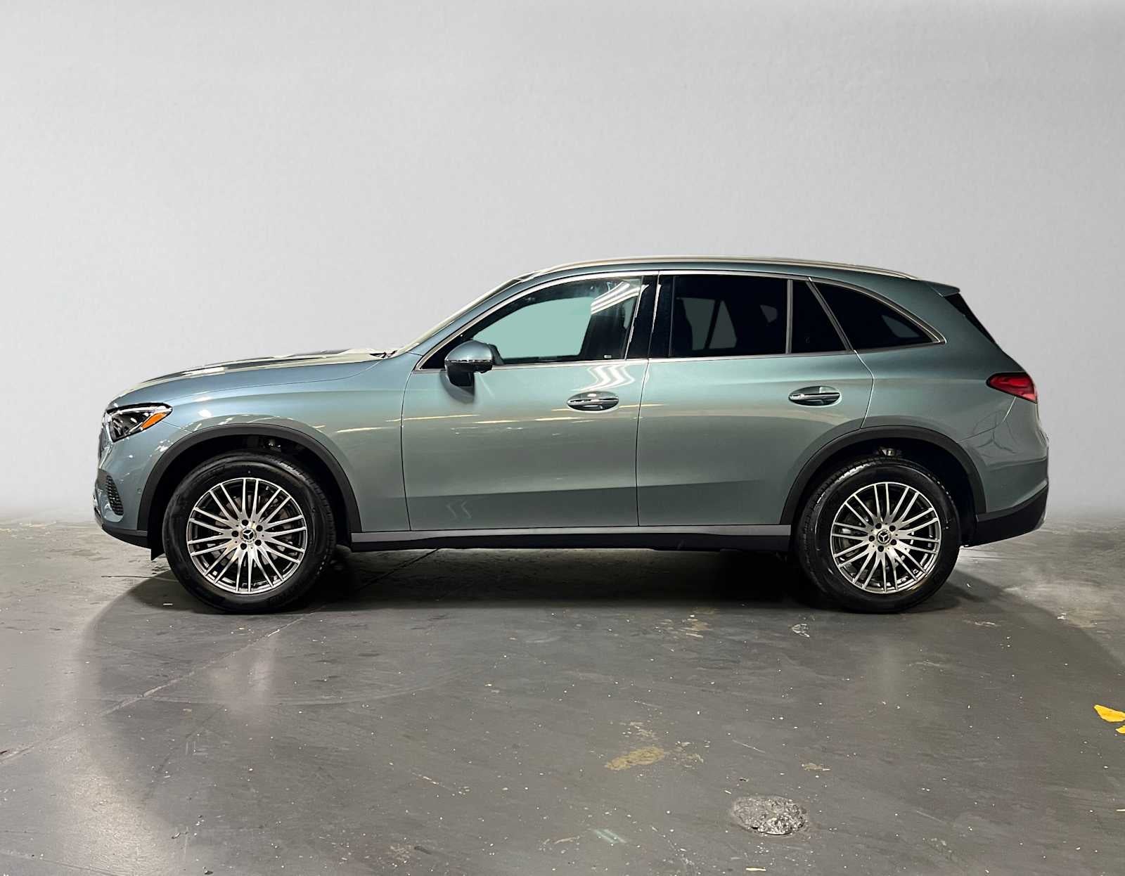 2027 Mercedes-Benz GLC 300 4MATIC® SUV