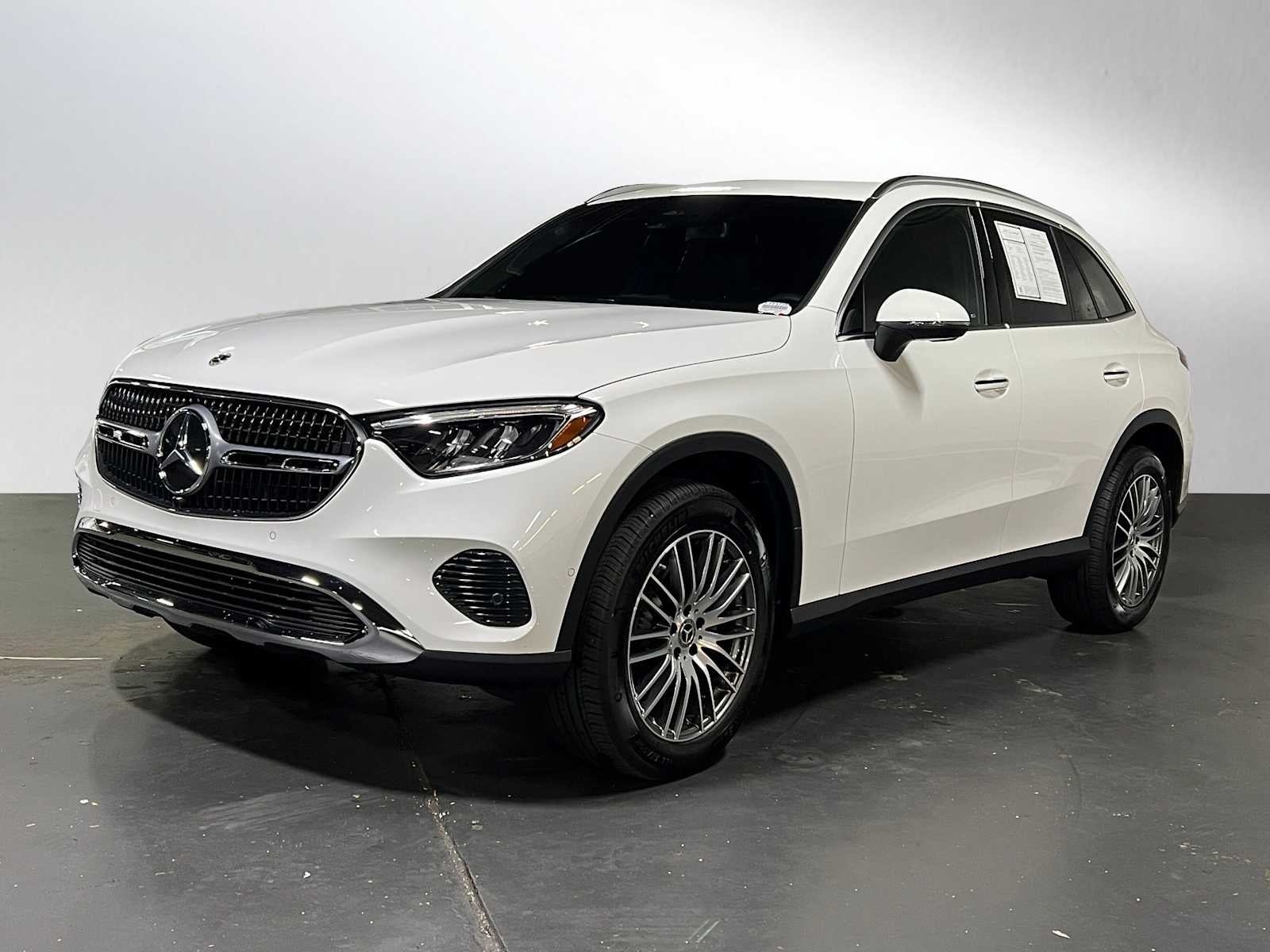 2025 Mercedes-Benz GLC GLC 300