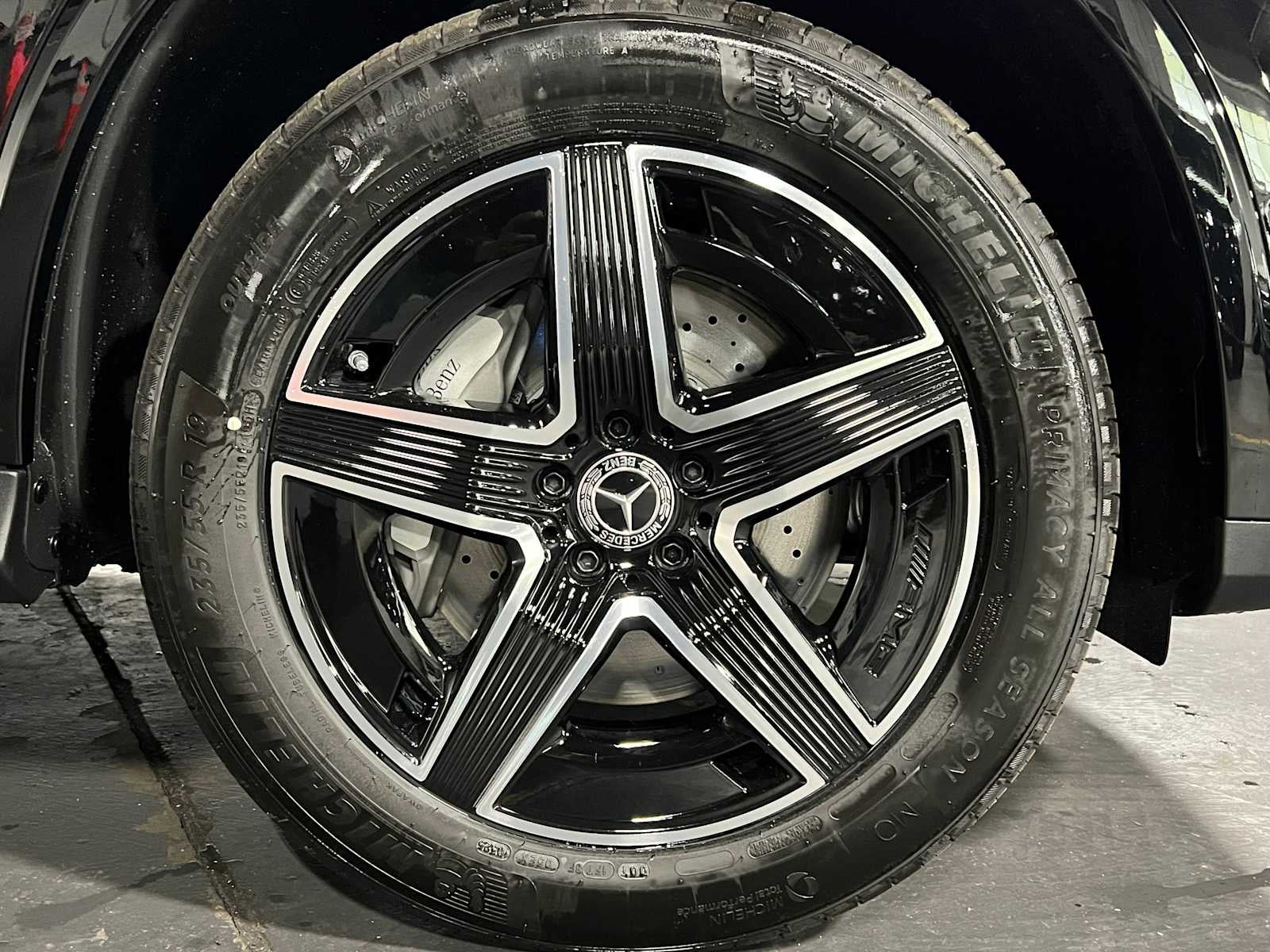 2025 Mercedes-Benz GLC GLC 300