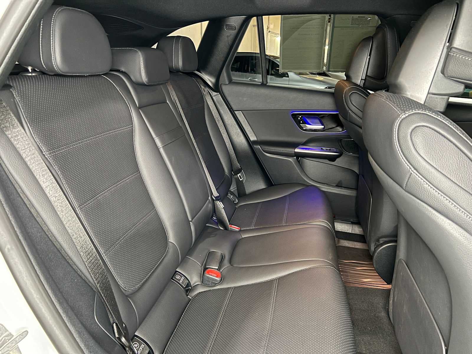 2025 Mercedes-Benz GLC 300 GLC 300