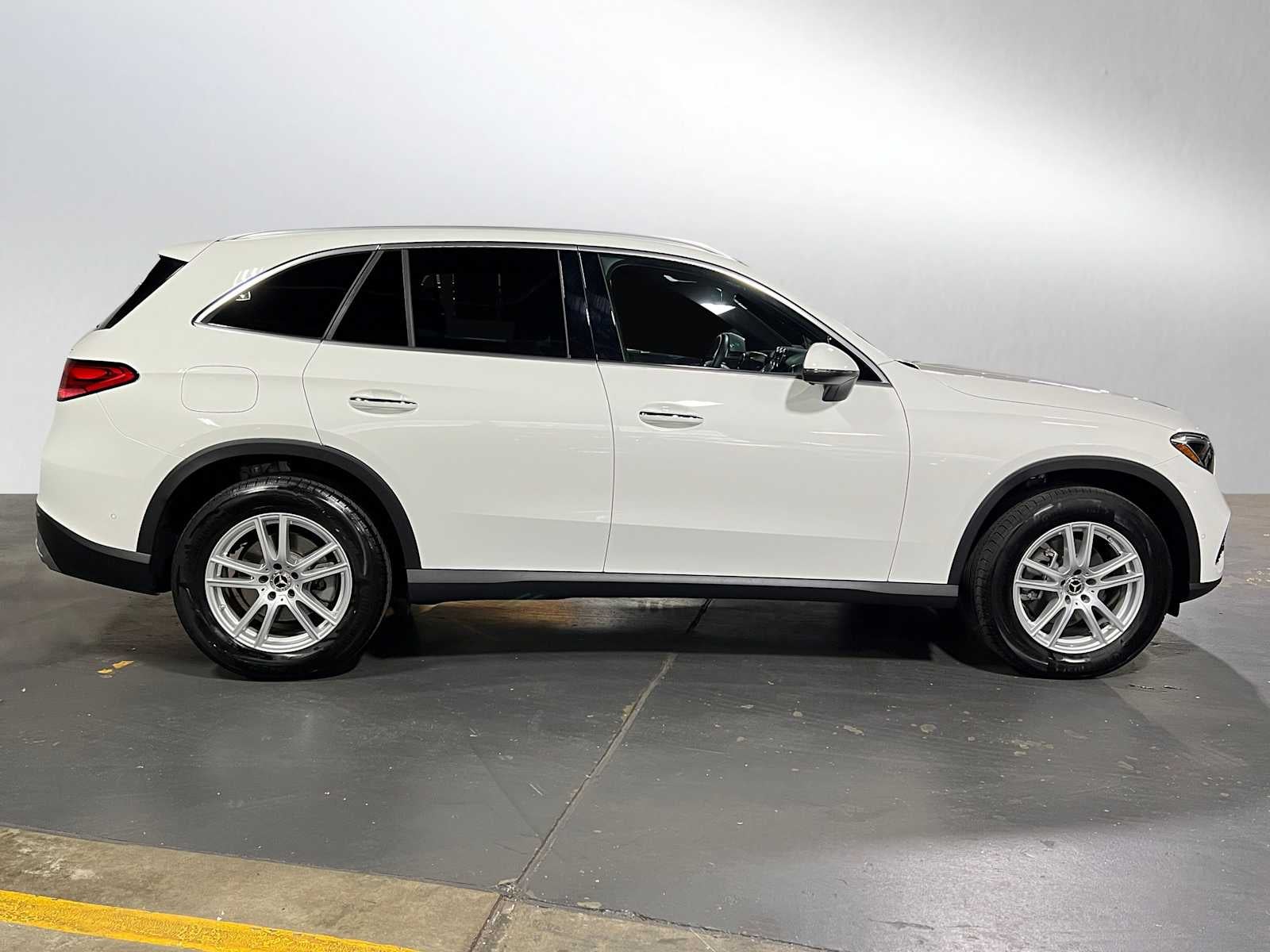 2025 Mercedes-Benz GLC 300 GLC 300