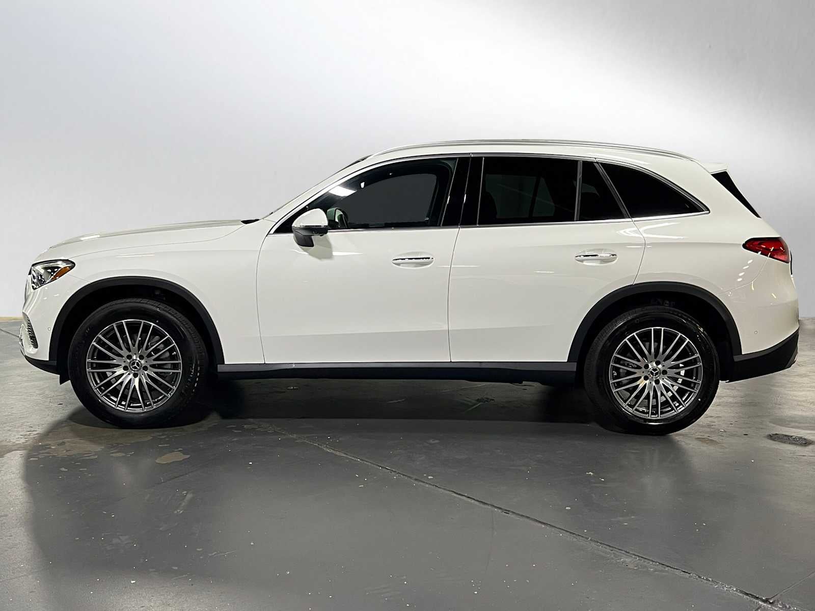 2025 Mercedes-Benz GLC GLC 300