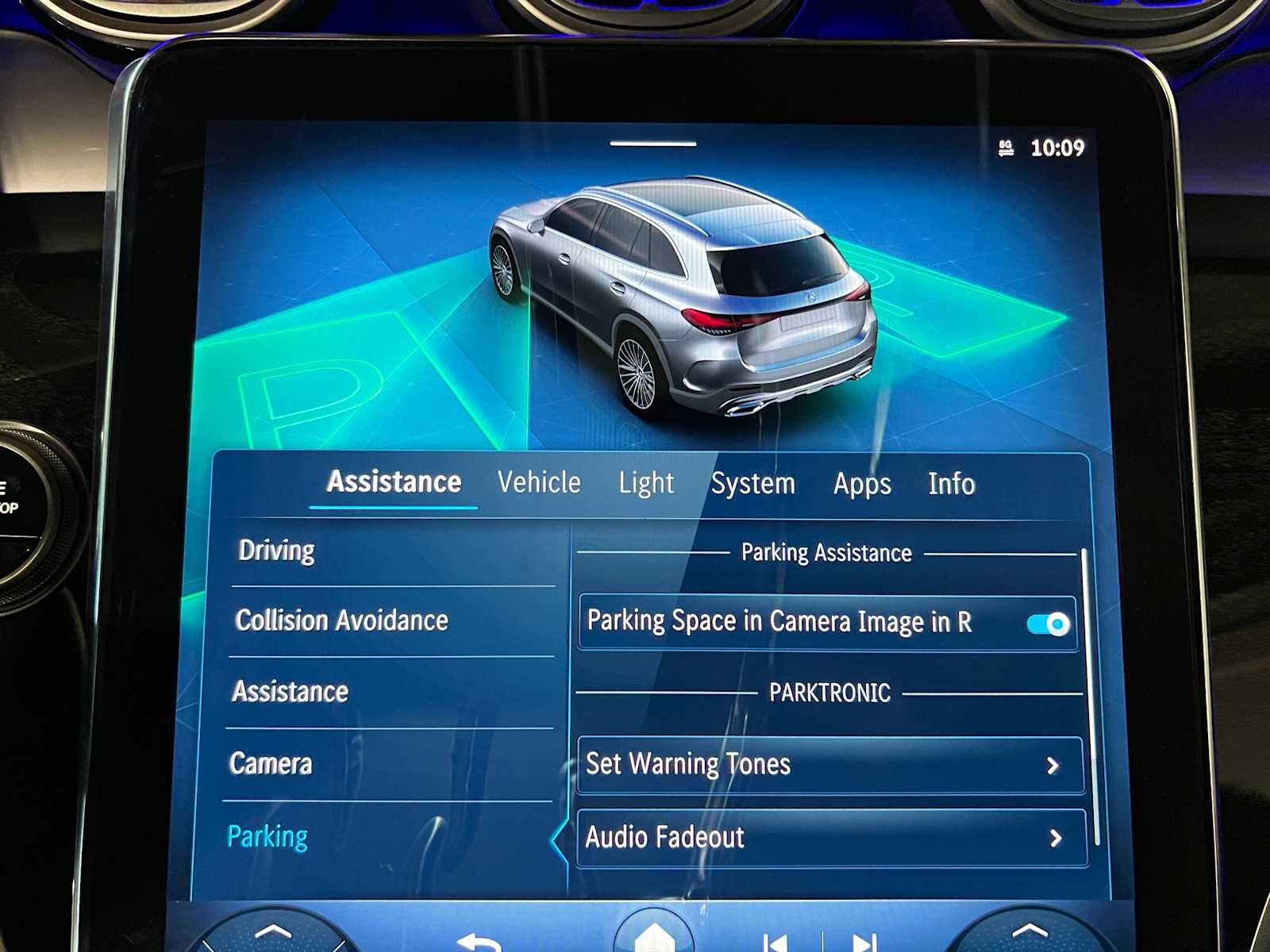 2025 Mercedes-Benz GLC GLC 300