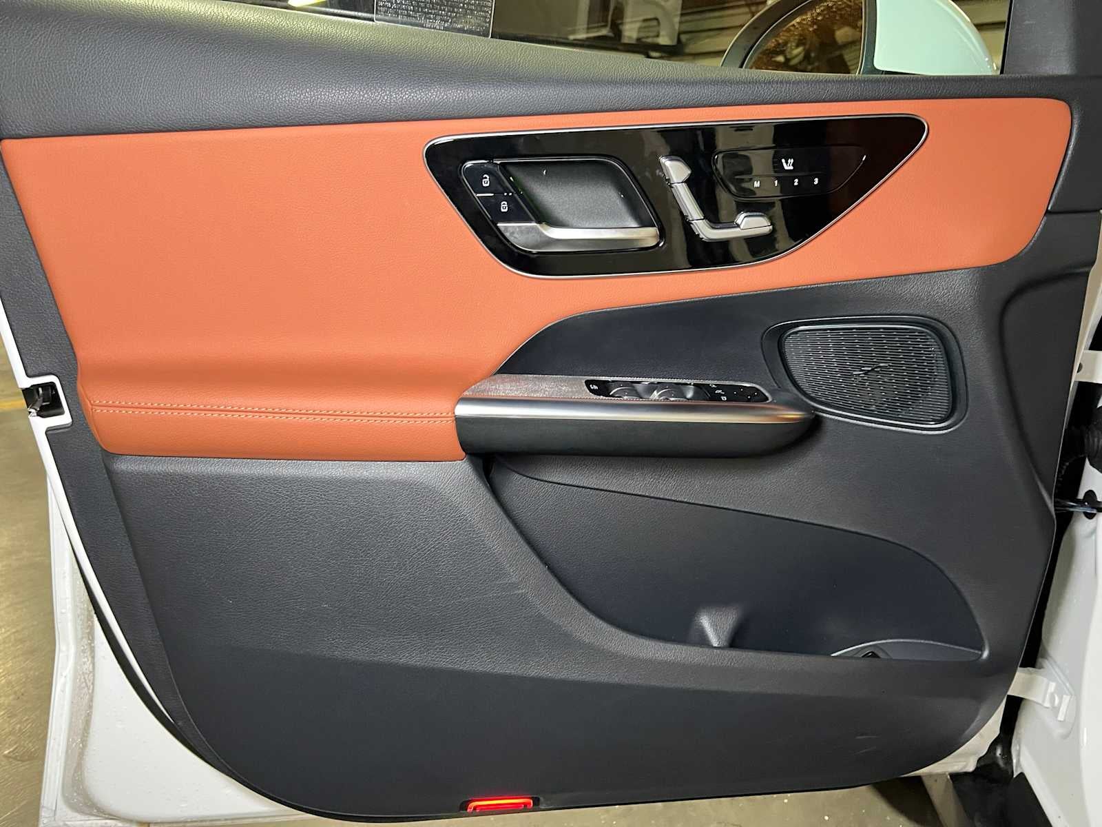 2025 Mercedes-Benz GLC GLC 300