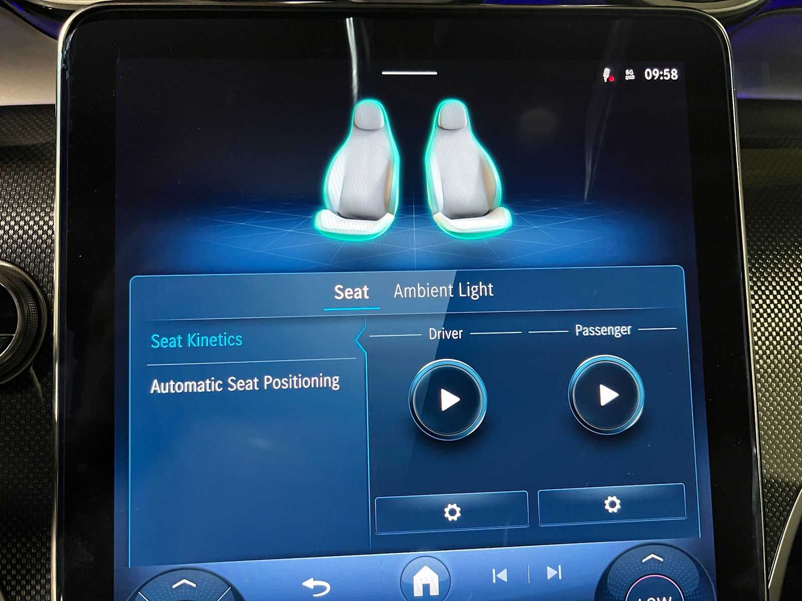 2025 Mercedes-Benz GLC GLC 300