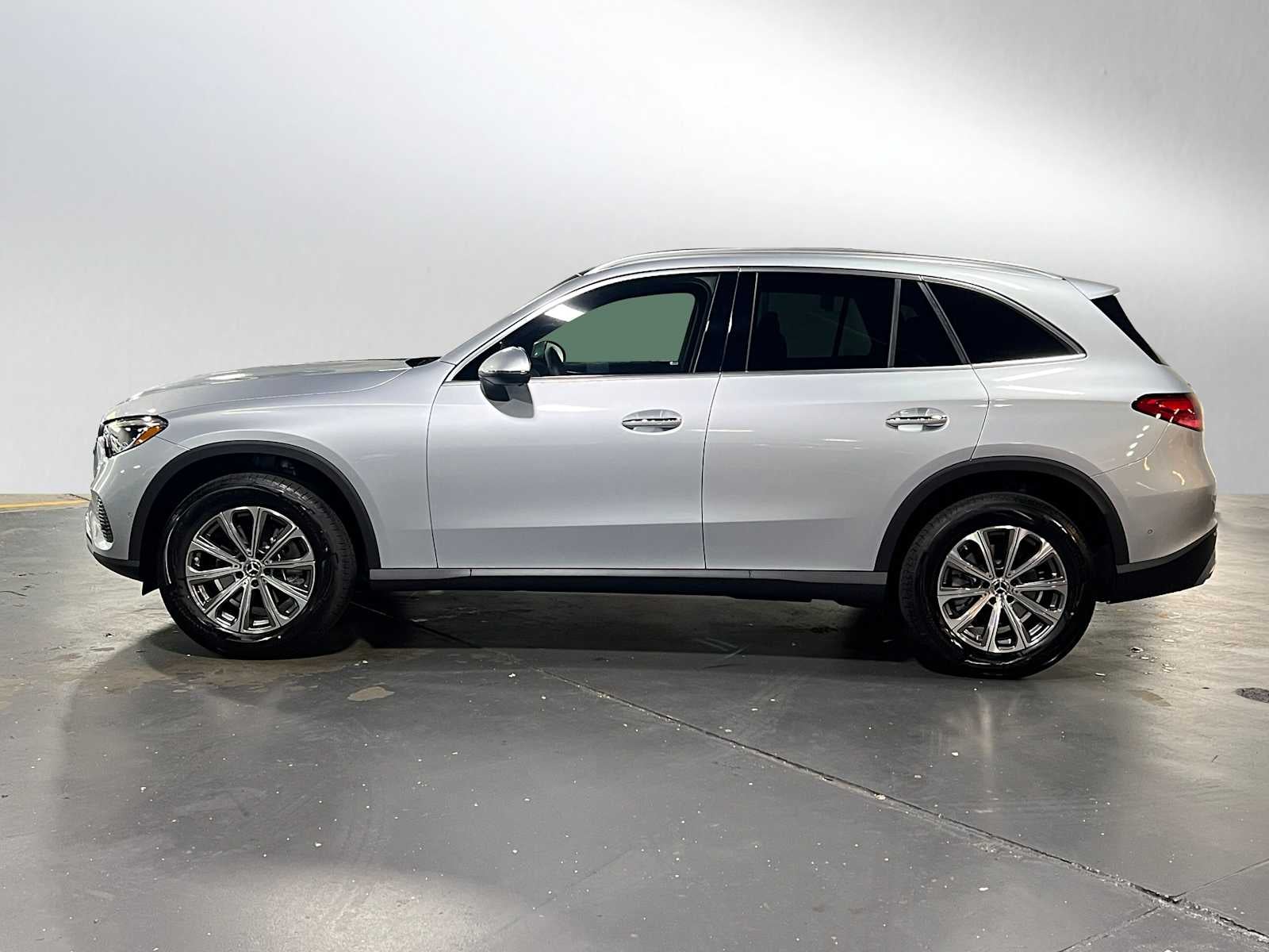 2025 Mercedes-Benz GLC GLC 300