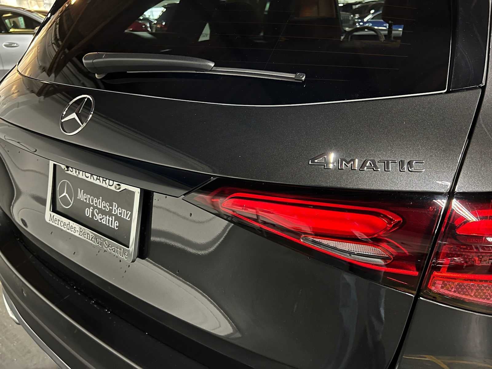 2026 Mercedes-Benz GLC 300 4MATIC® SUV