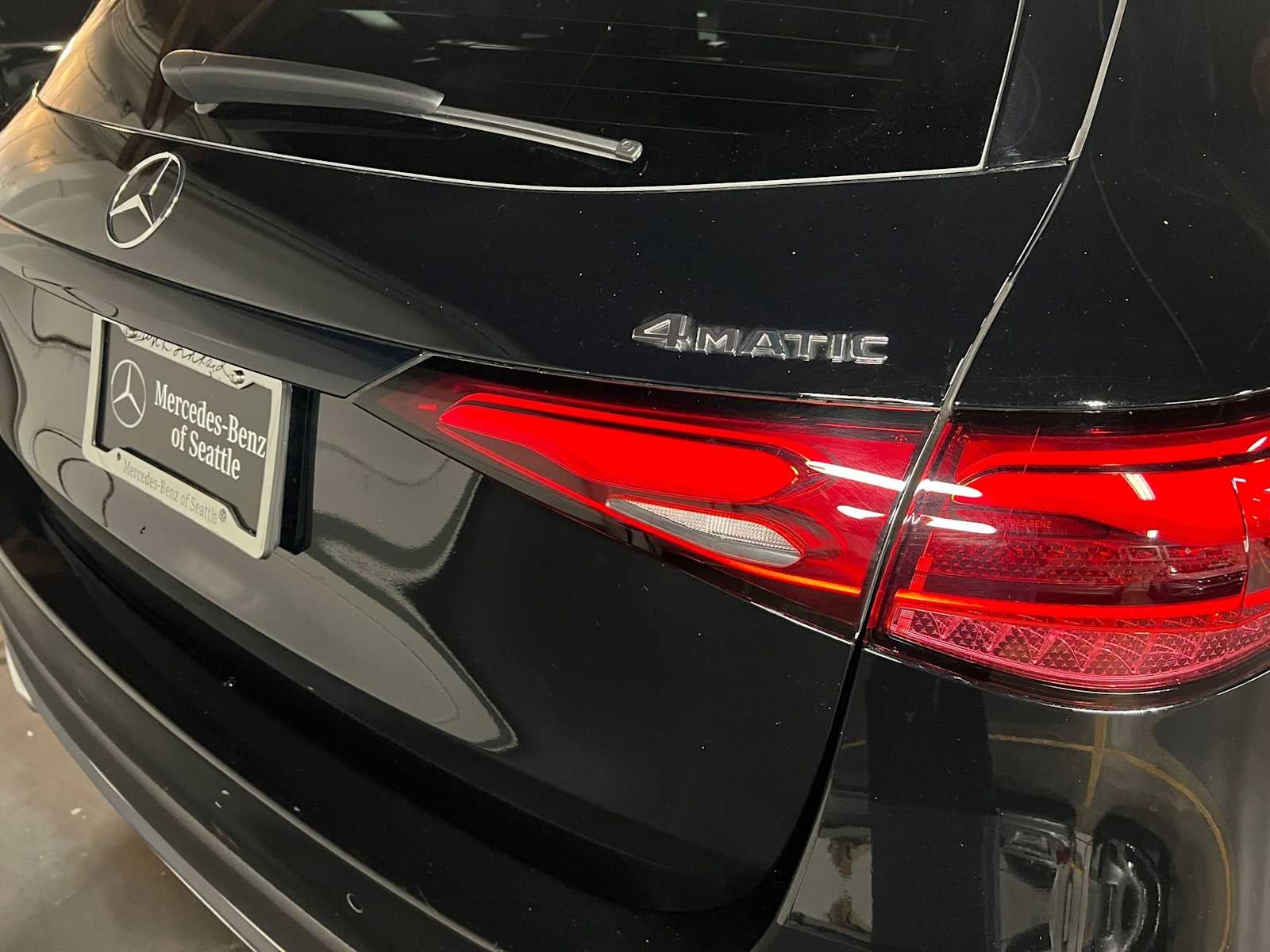 2026 Mercedes-Benz GLC 300 4MATIC® SUV