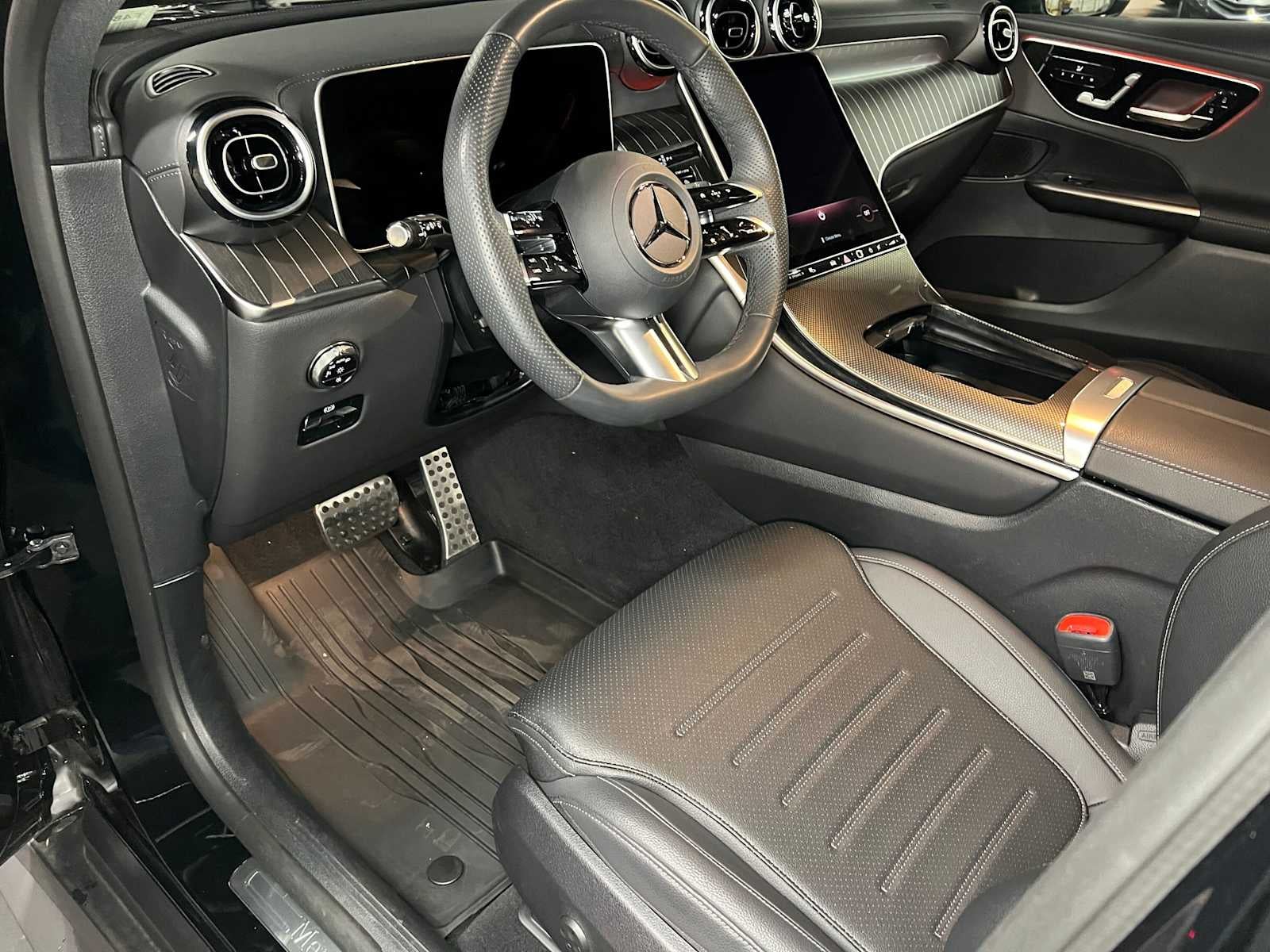 2026 Mercedes-Benz GLC 300 4MATIC® SUV