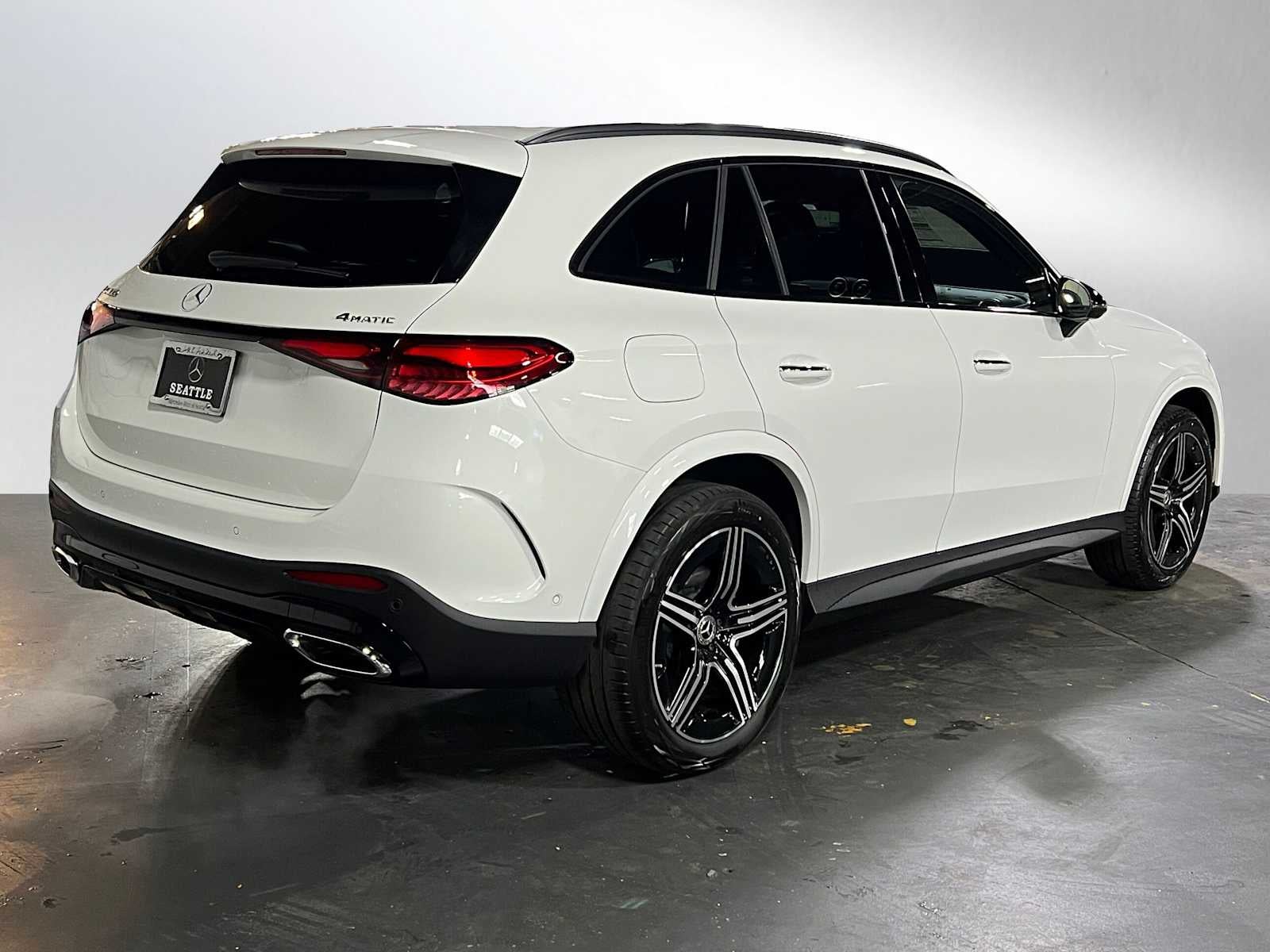 2026 Mercedes-Benz GLC 300 4MATIC® SUV