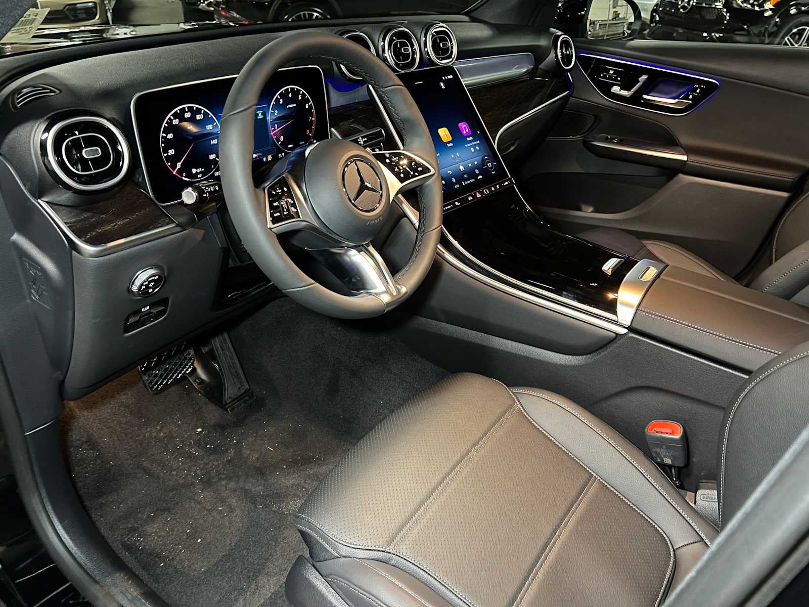 2026 Mercedes-Benz GLC 300 4MATIC® SUV