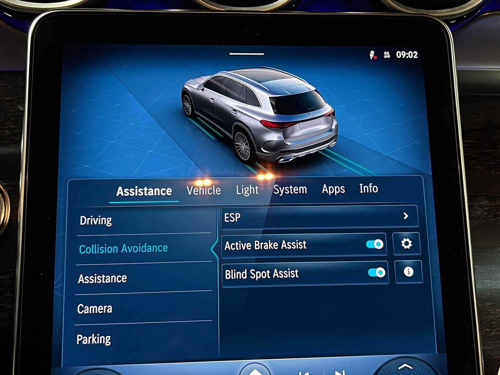 2026 Mercedes-Benz GLC 300 4MATIC® SUV