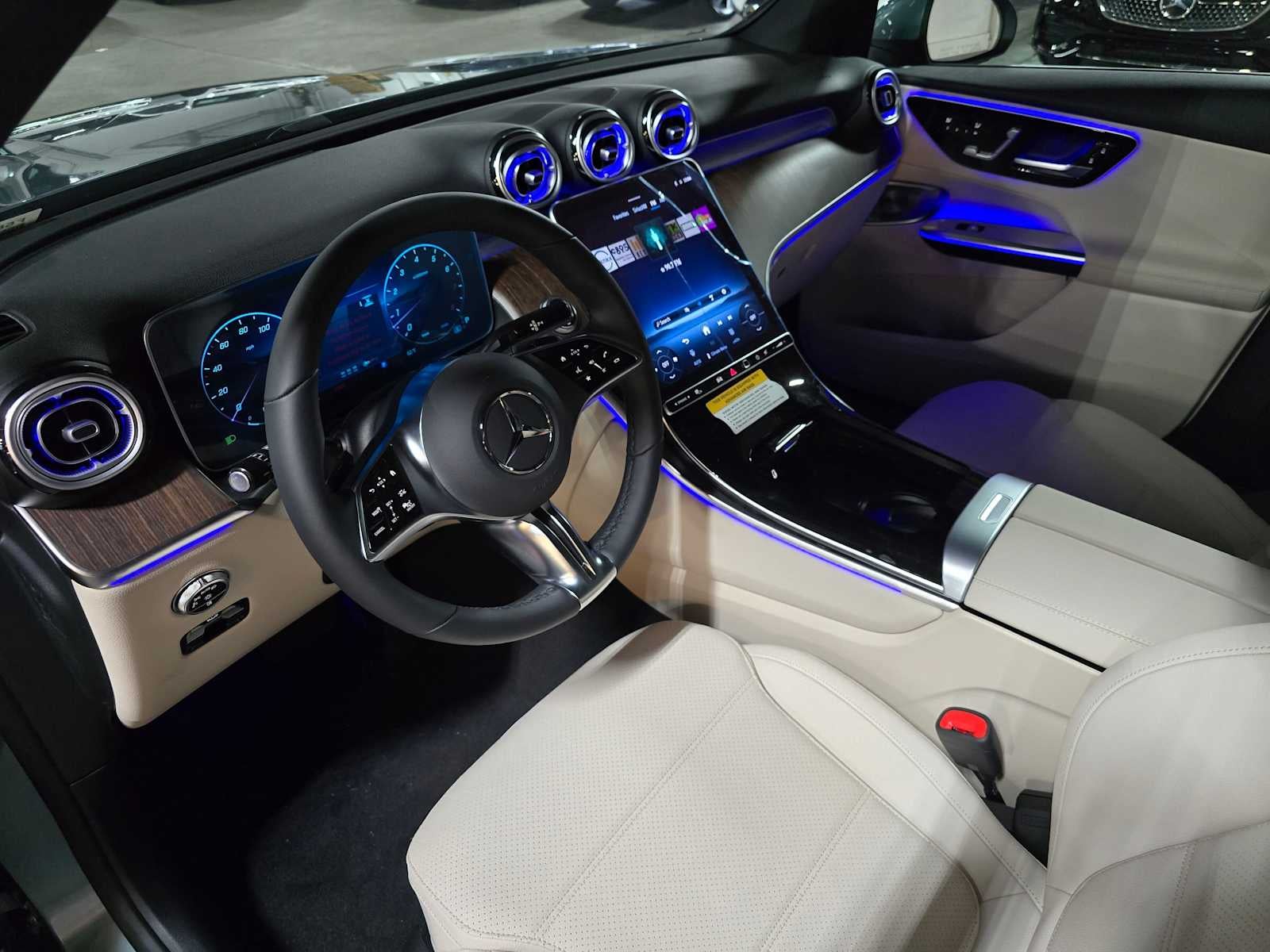 2026 Mercedes-Benz GLC 300 4MATIC® SUV