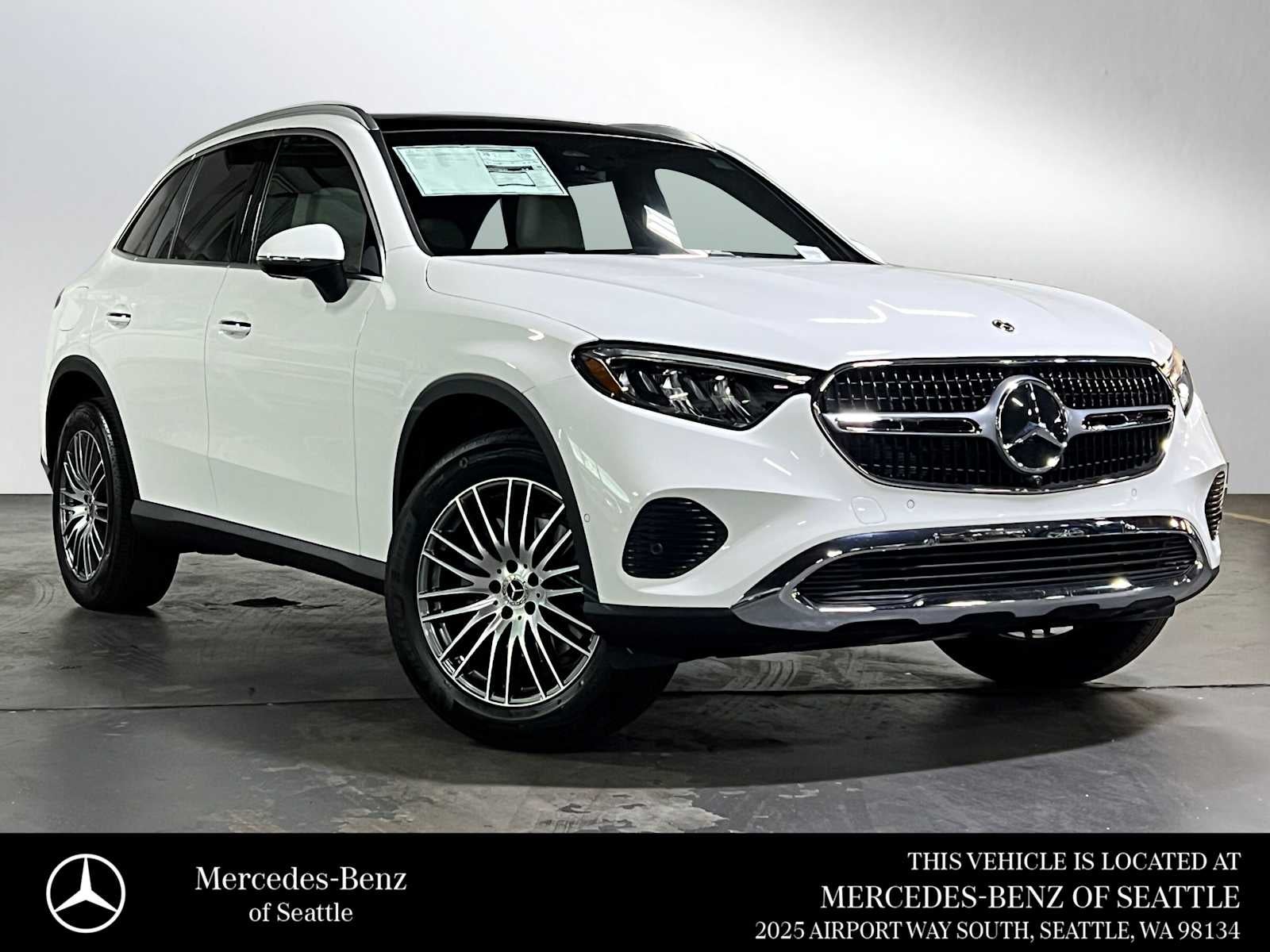 2026 Mercedes-Benz GLC GLC 300 4MATIC's photo