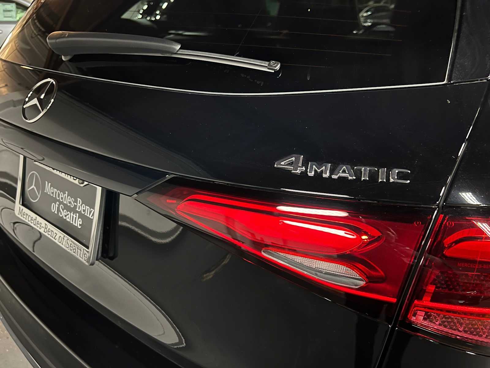 2026 Mercedes-Benz GLC 300 4MATIC® SUV
