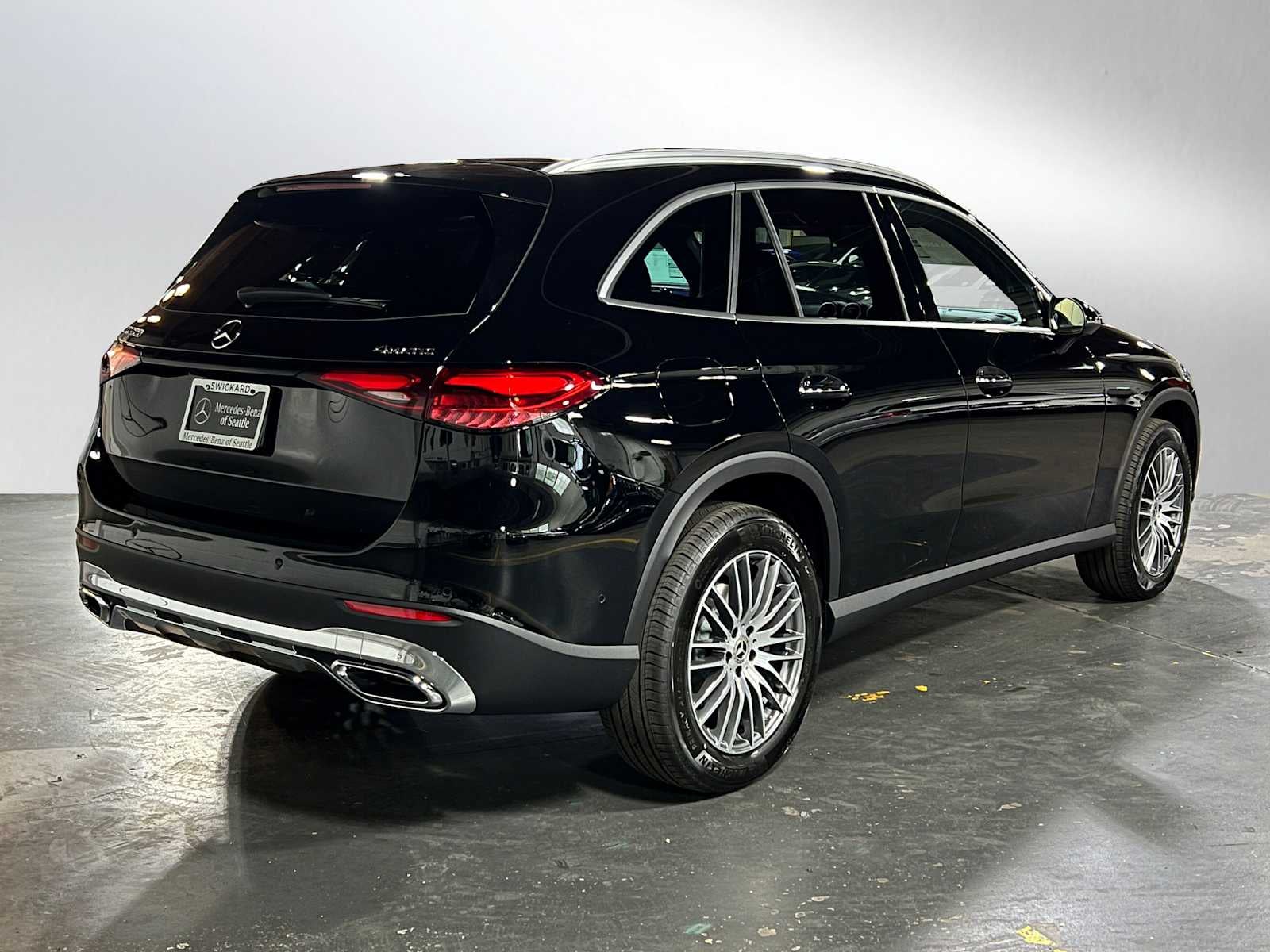 2026 Mercedes-Benz GLC 300 4MATIC® SUV
