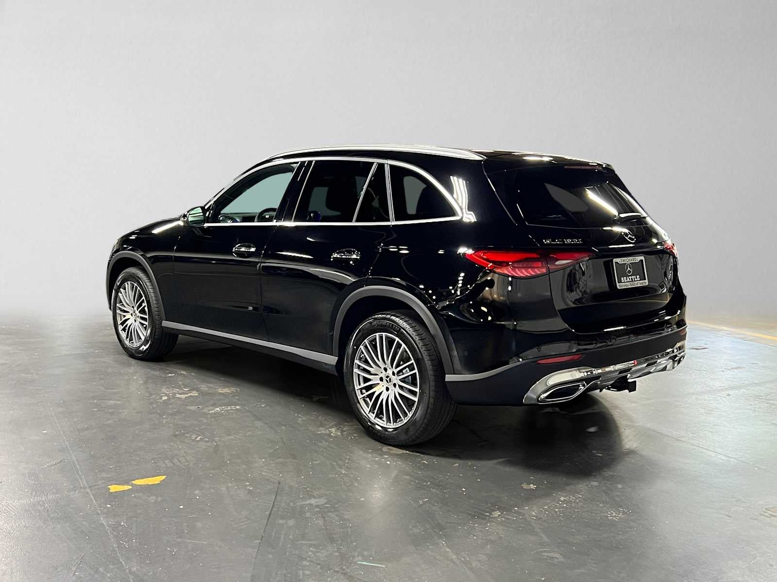 2027 Mercedes-Benz GLC 300 4MATIC® SUV