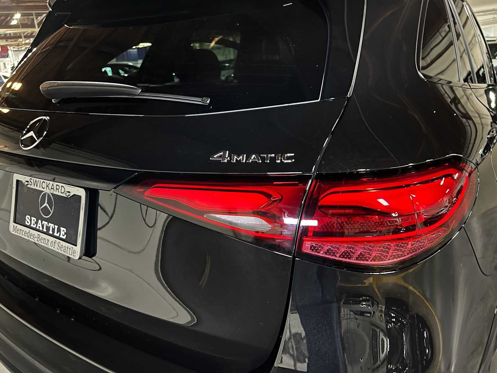 2027 Mercedes-Benz GLC 300 4MATIC® SUV