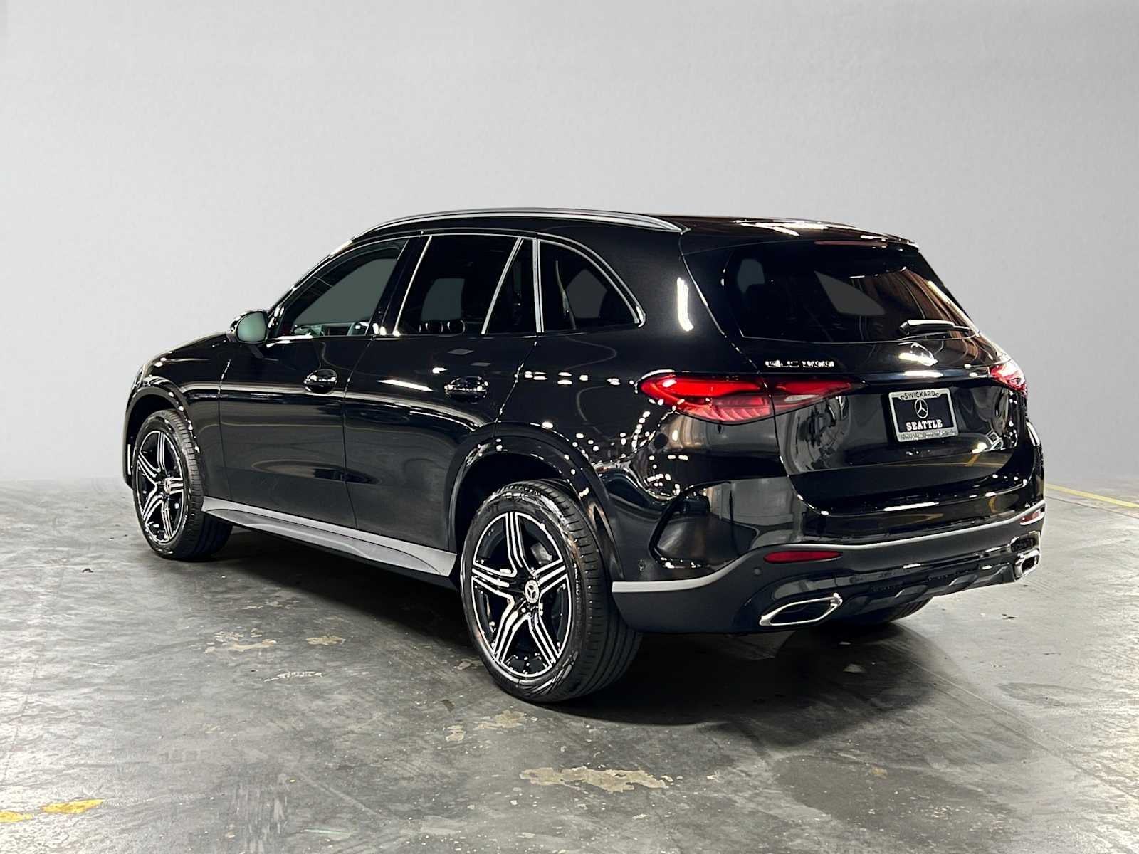 2027 Mercedes-Benz GLC 300 4MATIC® SUV