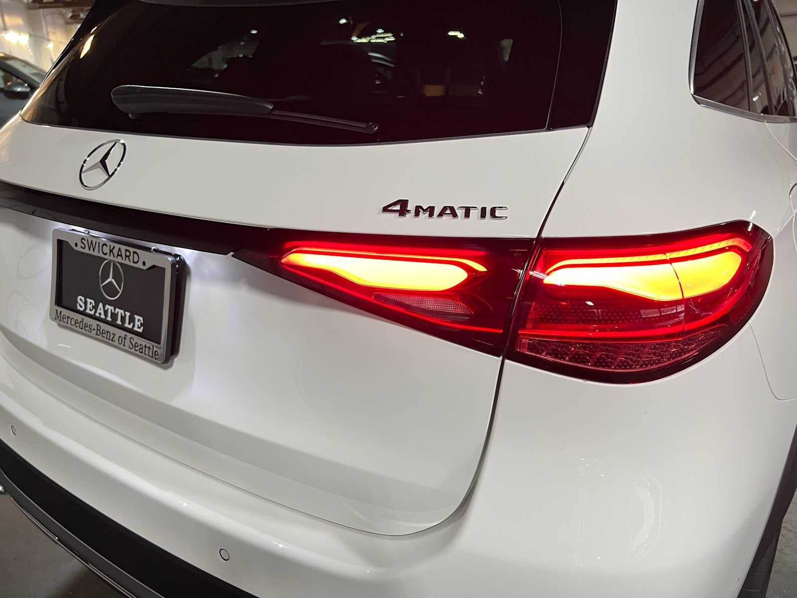 2027 Mercedes-Benz GLC 350e 4MATIC® SUV