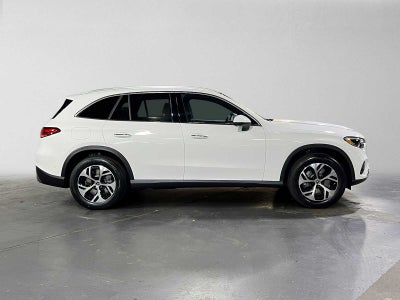 2027 Mercedes-Benz GLC 350e 4MATIC® SUV