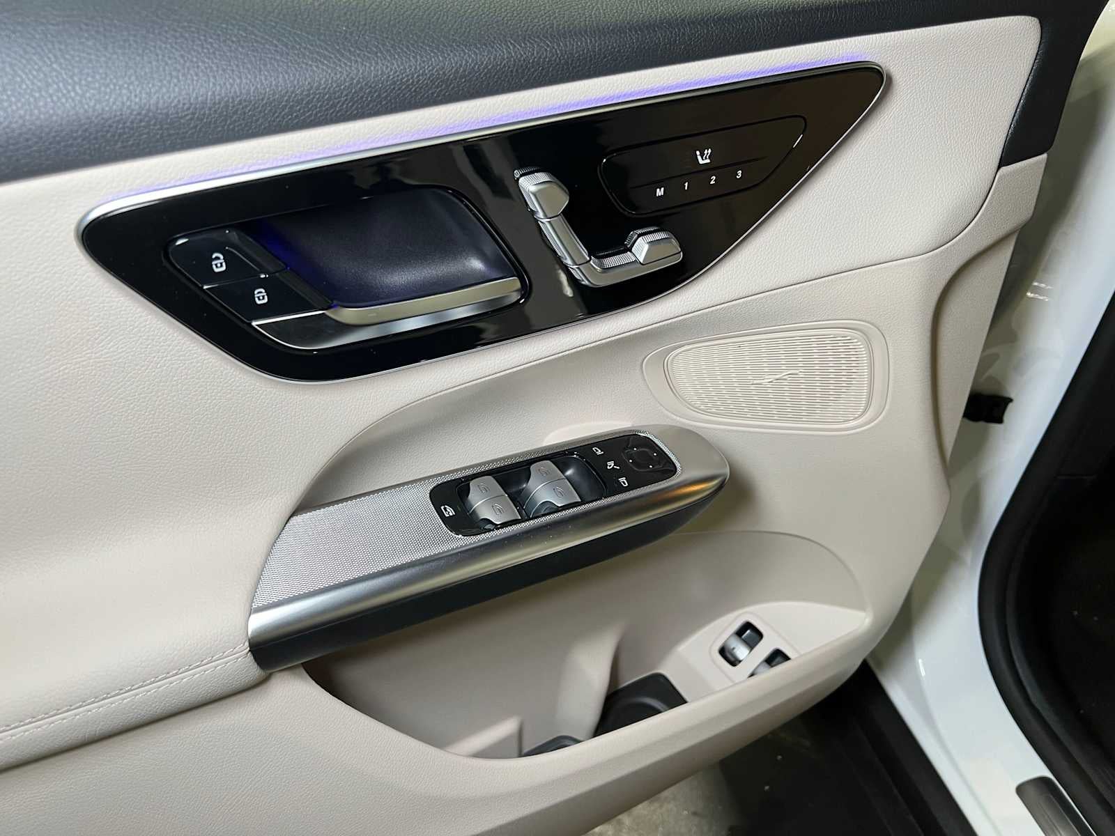 2027 Mercedes-Benz GLC 350e 4MATIC® SUV