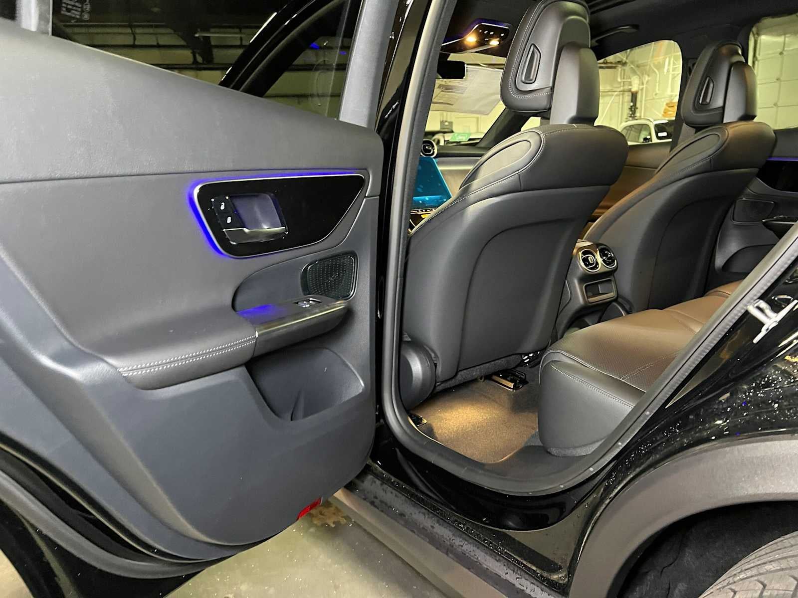 2027 Mercedes-Benz GLC 350e 4MATIC® SUV
