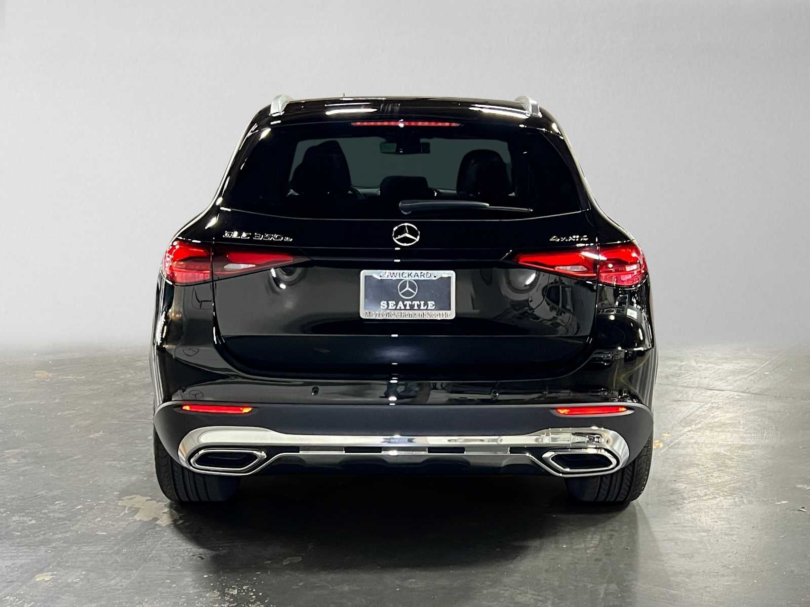 2027 Mercedes-Benz GLC 350e 4MATIC® SUV