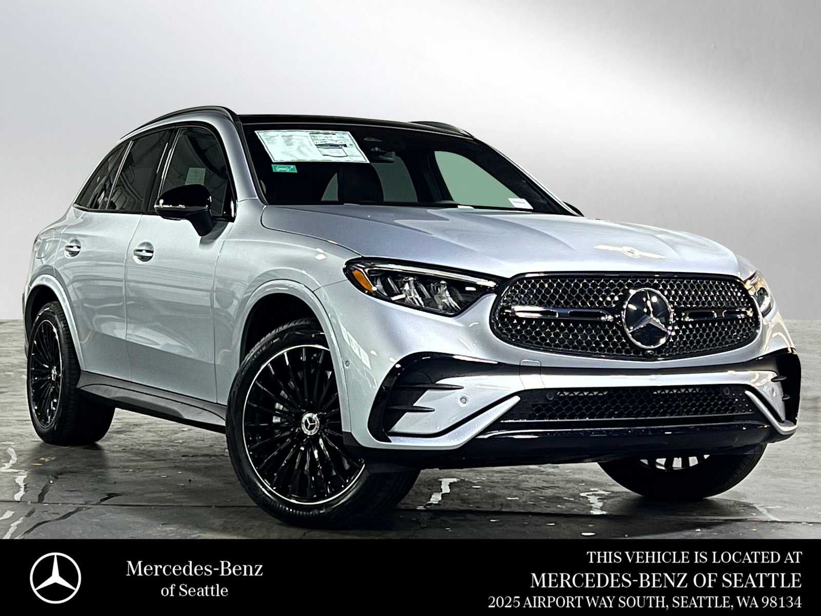 2026 Mercedes-Benz GLC GLC 350e 4MATIC's photo
