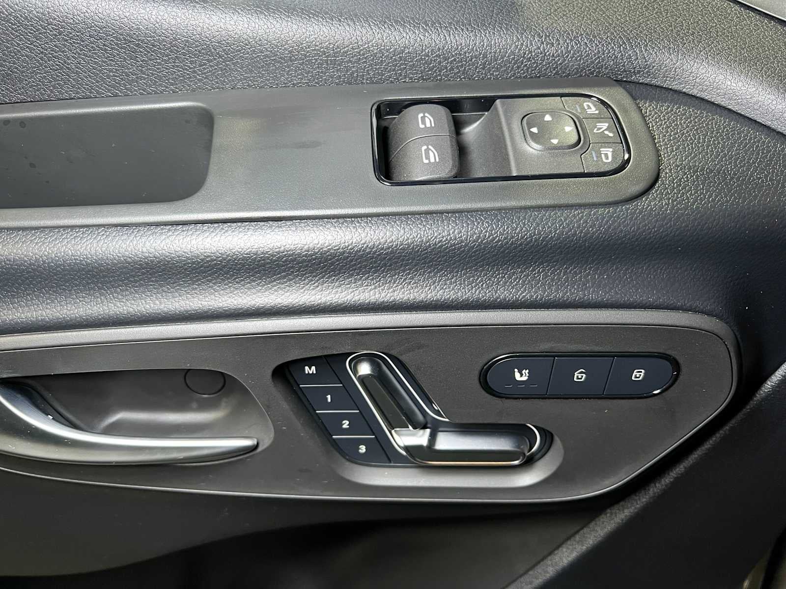 2026 Mercedes-Benz Sprinter 2500 Standard Roof I4 Diesel HO 144" AWD