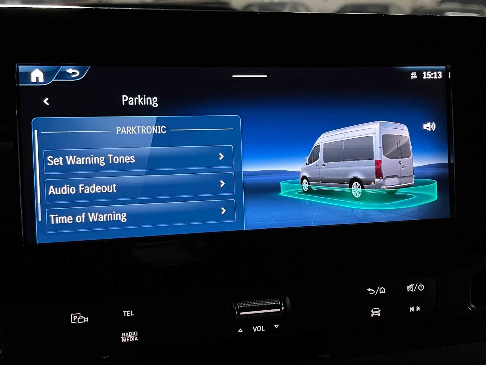 2026 Mercedes-Benz Sprinter 2500 Standard Roof I4 Diesel HO 144" AWD