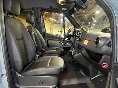 2026 Mercedes-Benz Sprinter 2500 Standard Roof I4 Diesel HO 144" AWD