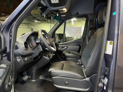 2026 Mercedes-Benz Sprinter 2500 Standard Roof I4 Diesel HO 144" AWD