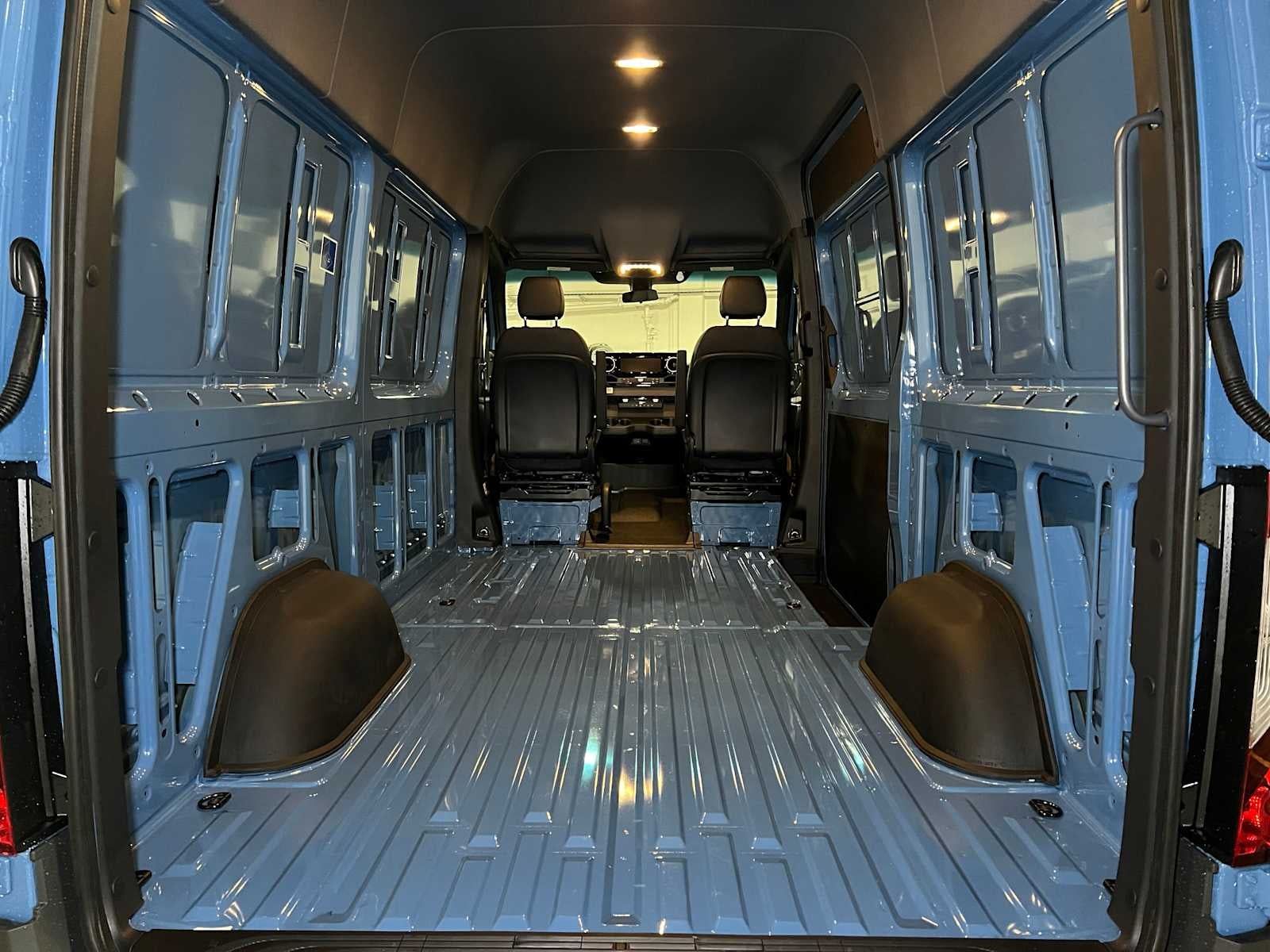 2026 Mercedes-Benz Sprinter 2500 Standard Roof I4 Diesel HO 144" AWD