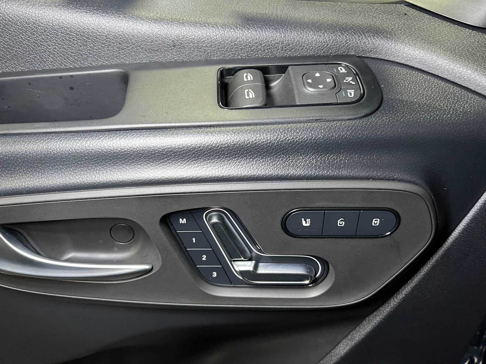 2026 Mercedes-Benz Sprinter 2500 Standard Roof I4 Diesel HO 144" AWD